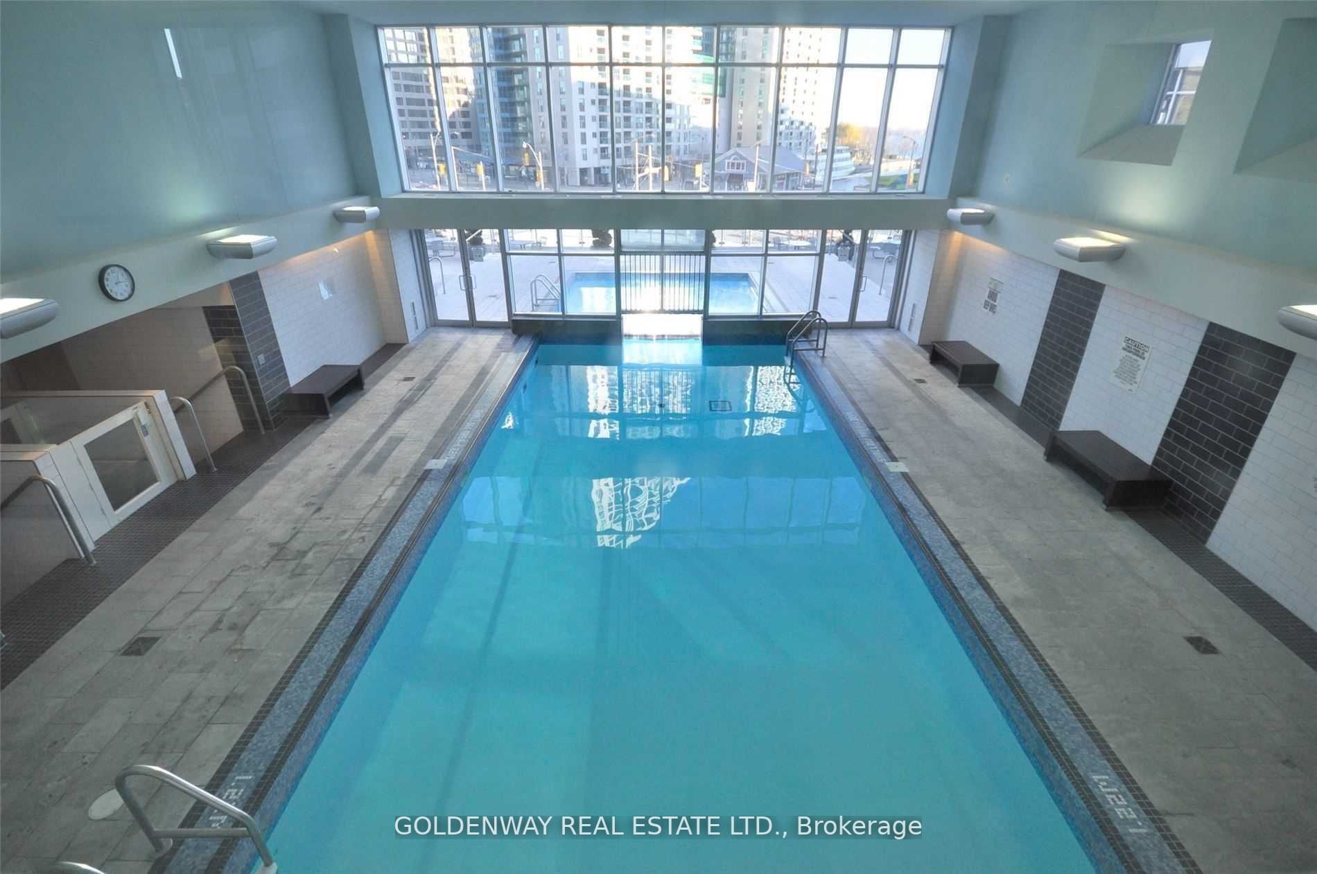 8 York St, #2013