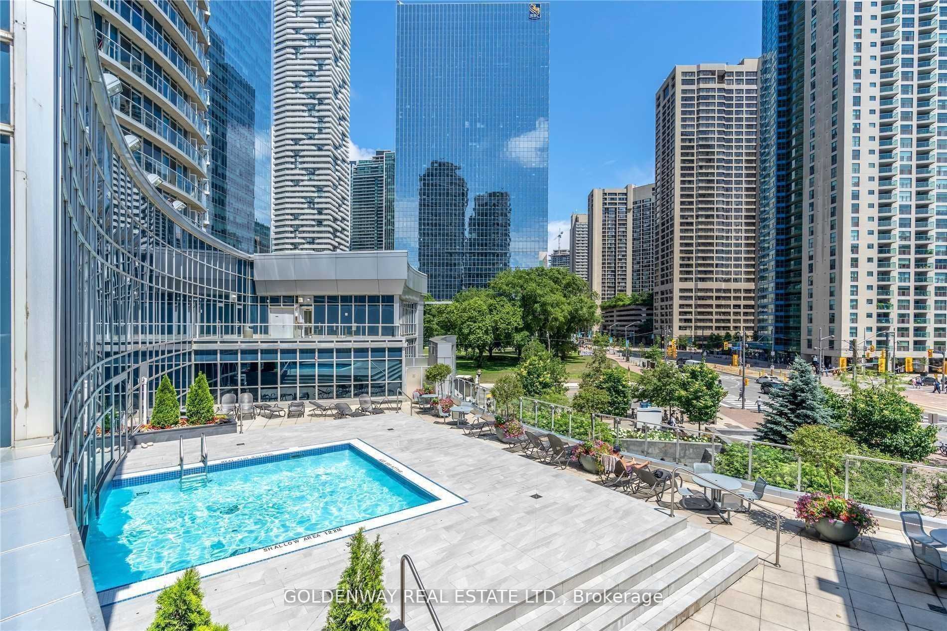 8 York St, #2013