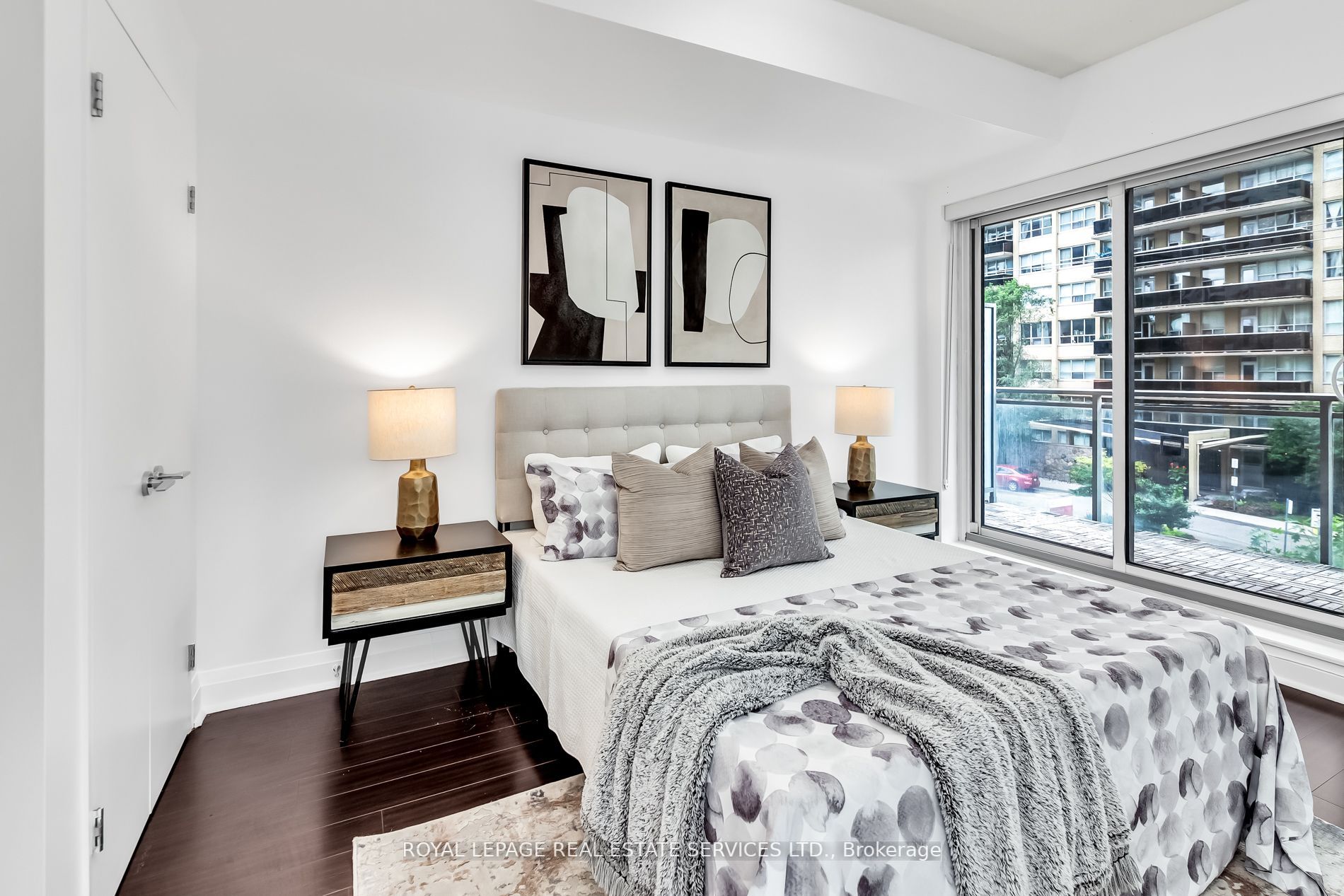 83 Redpath Avenue, #210