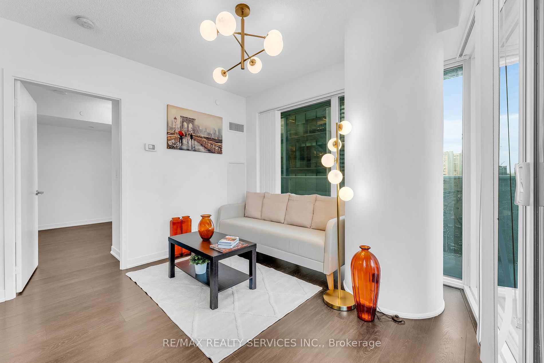 100 Harbour St, #1202