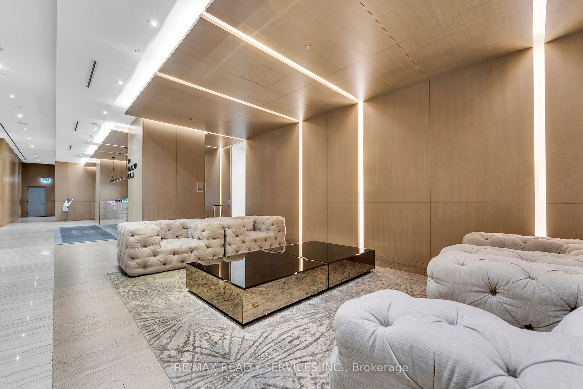 100 Harbour St, #1202