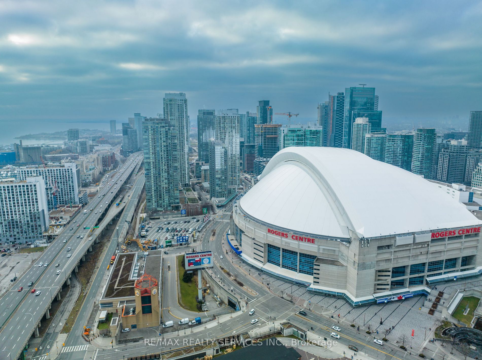 100 Harbour St, #1202