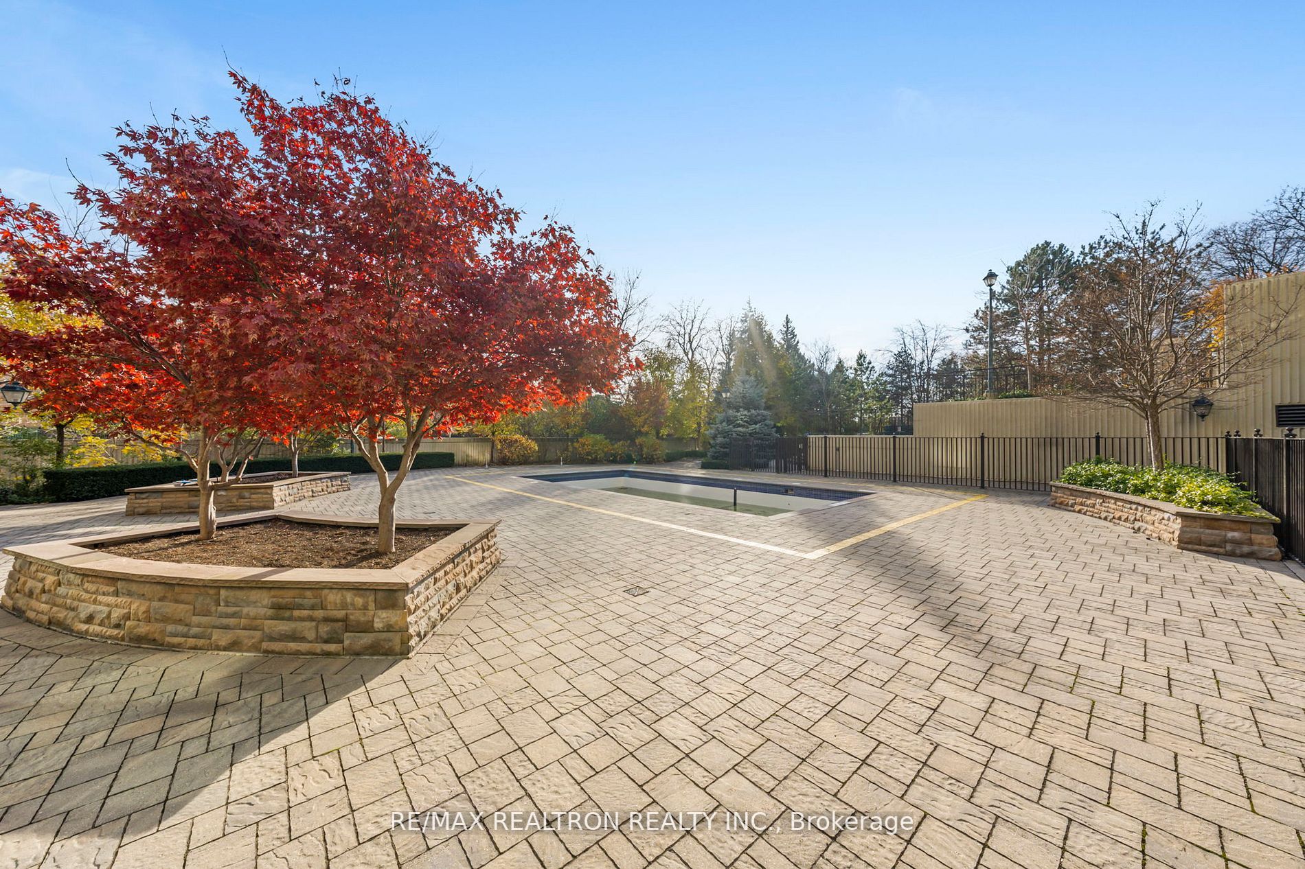 5444 Yonge Street, #1803