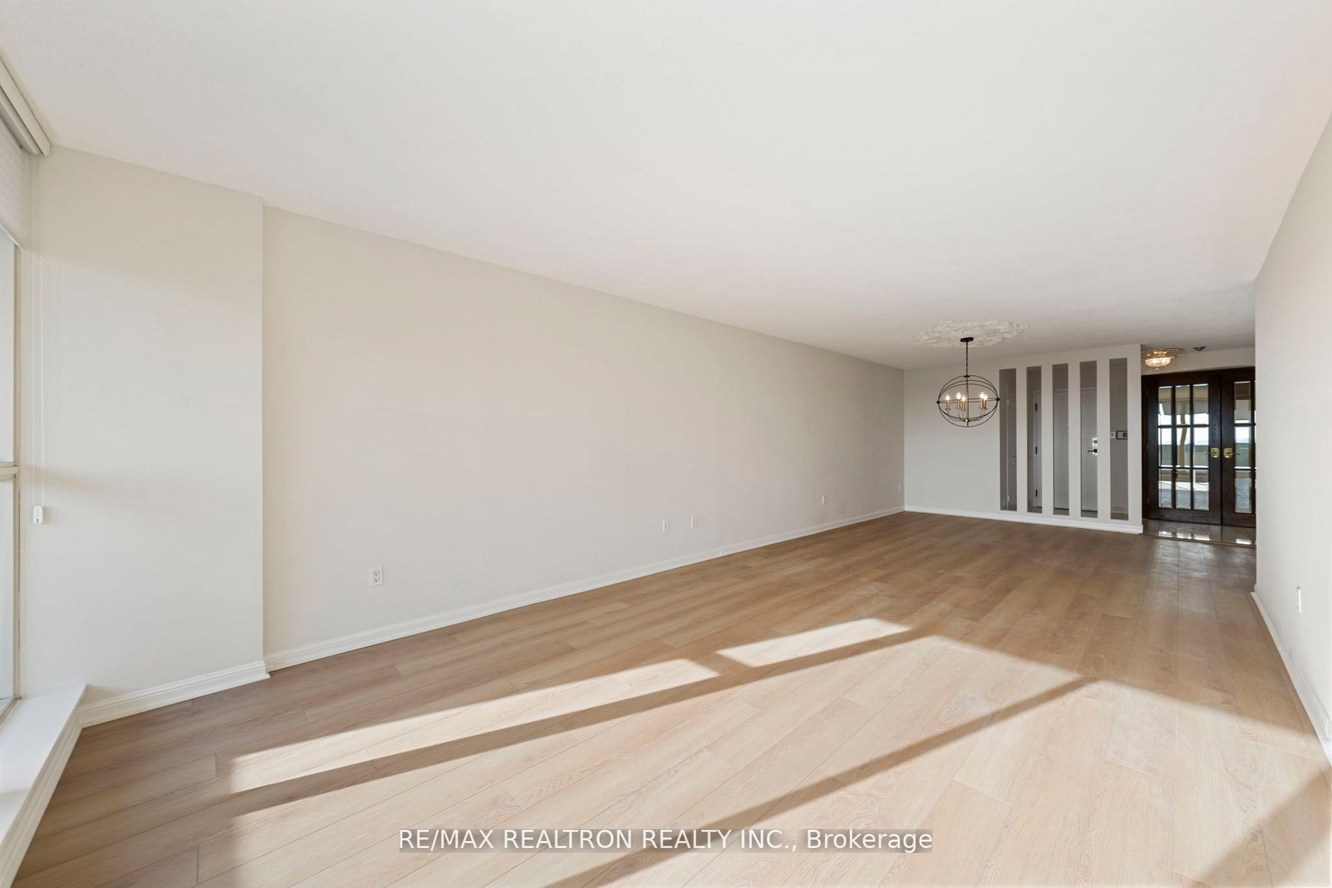 5444 Yonge Street, #1803