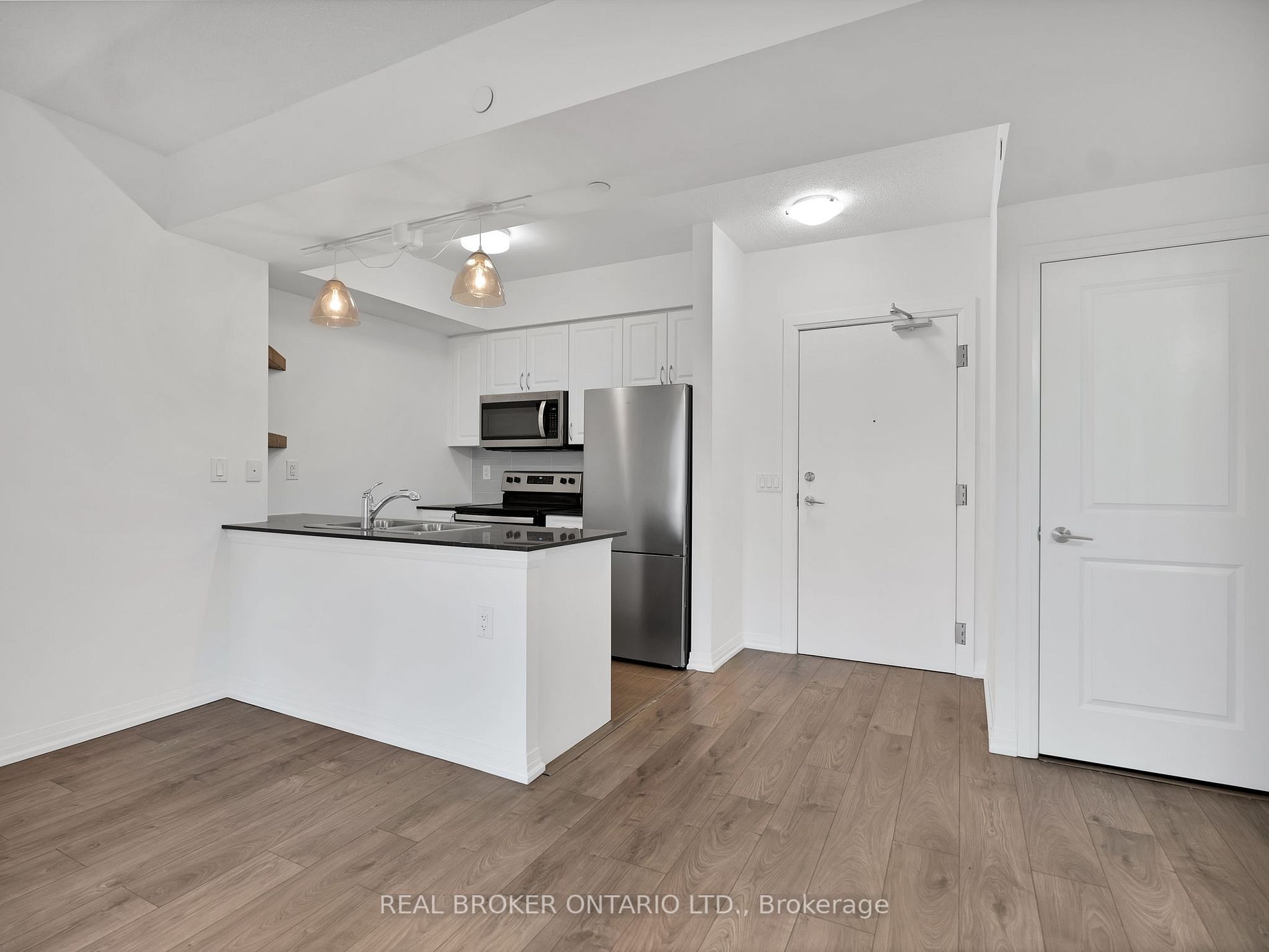 741 Sheppard Avenue W #706