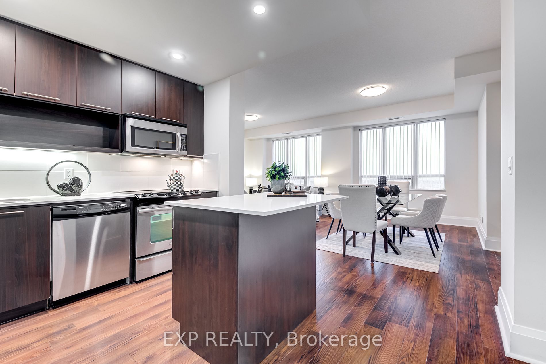 100 Harrison Garden Boulevard, #1822