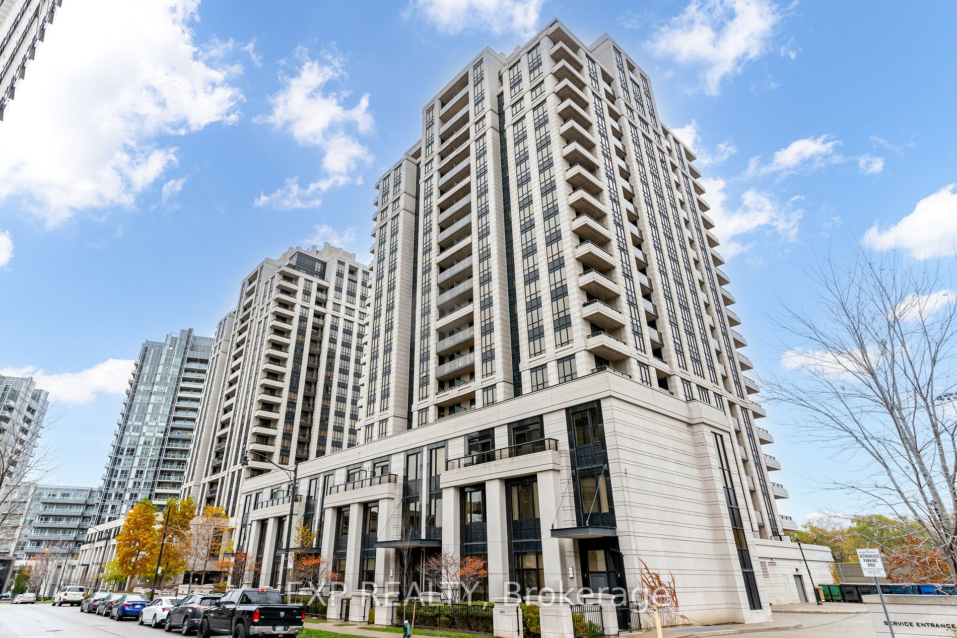 100 Harrison Garden Boulevard, #1822