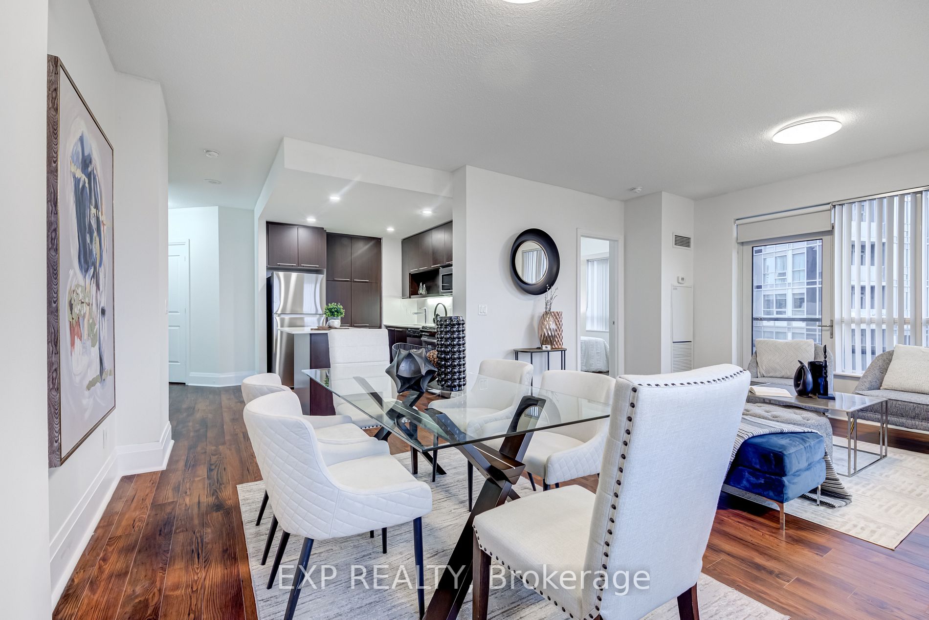 100 Harrison Garden Boulevard, #1822
