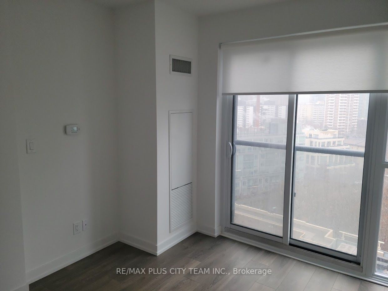 159 Wellesley Street E, #1202