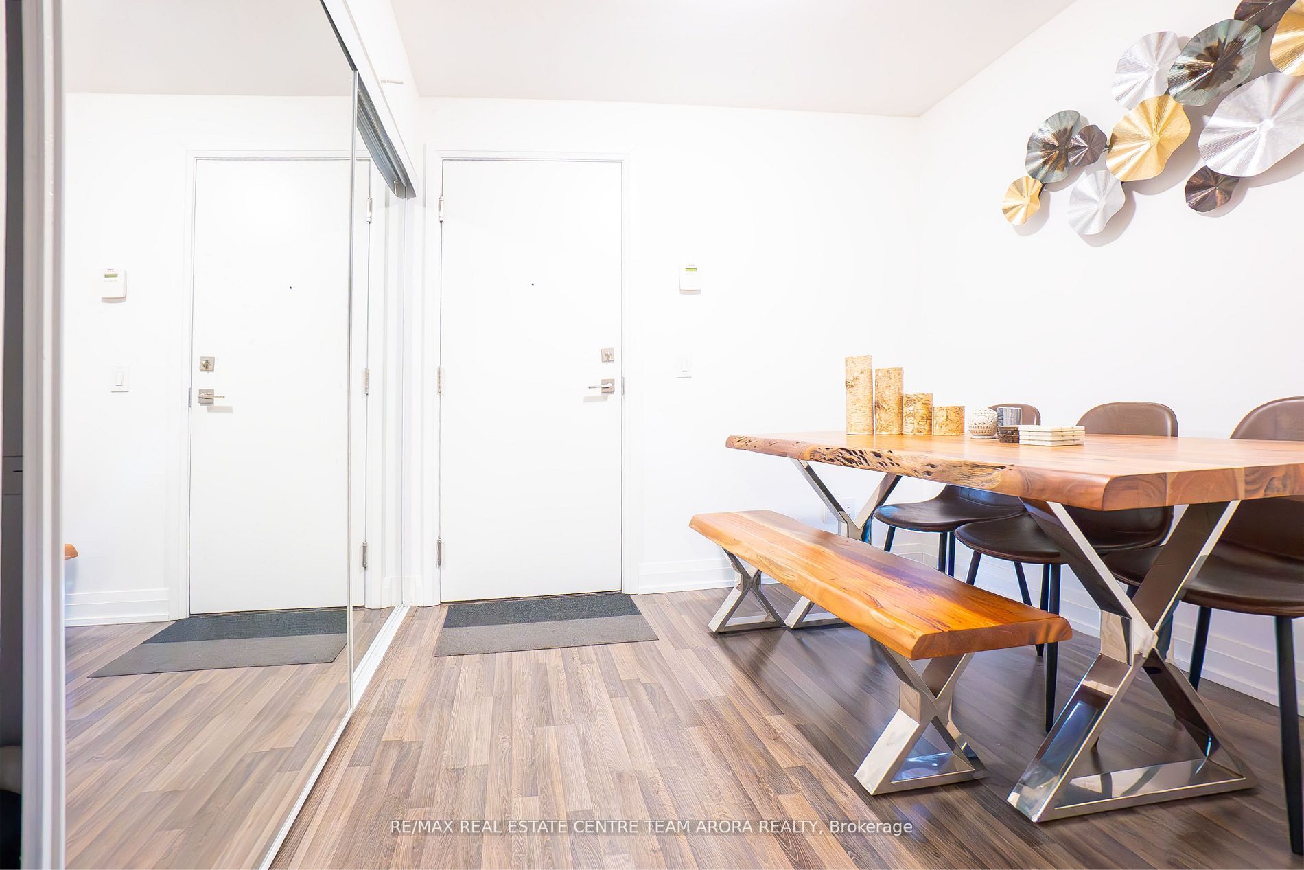 555 Wilson Ave, #E910