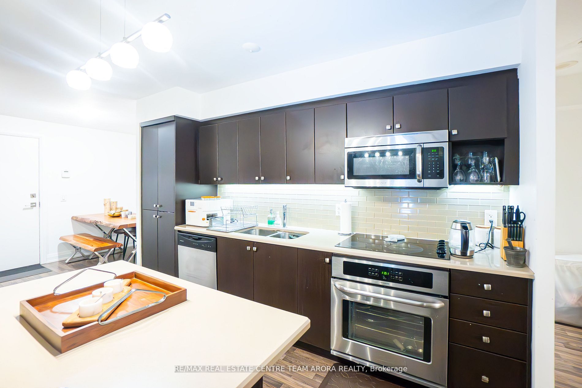 555 Wilson Ave, #E910