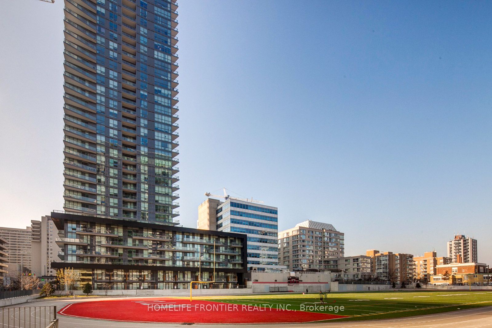 30 Roehampton Ave, #2009