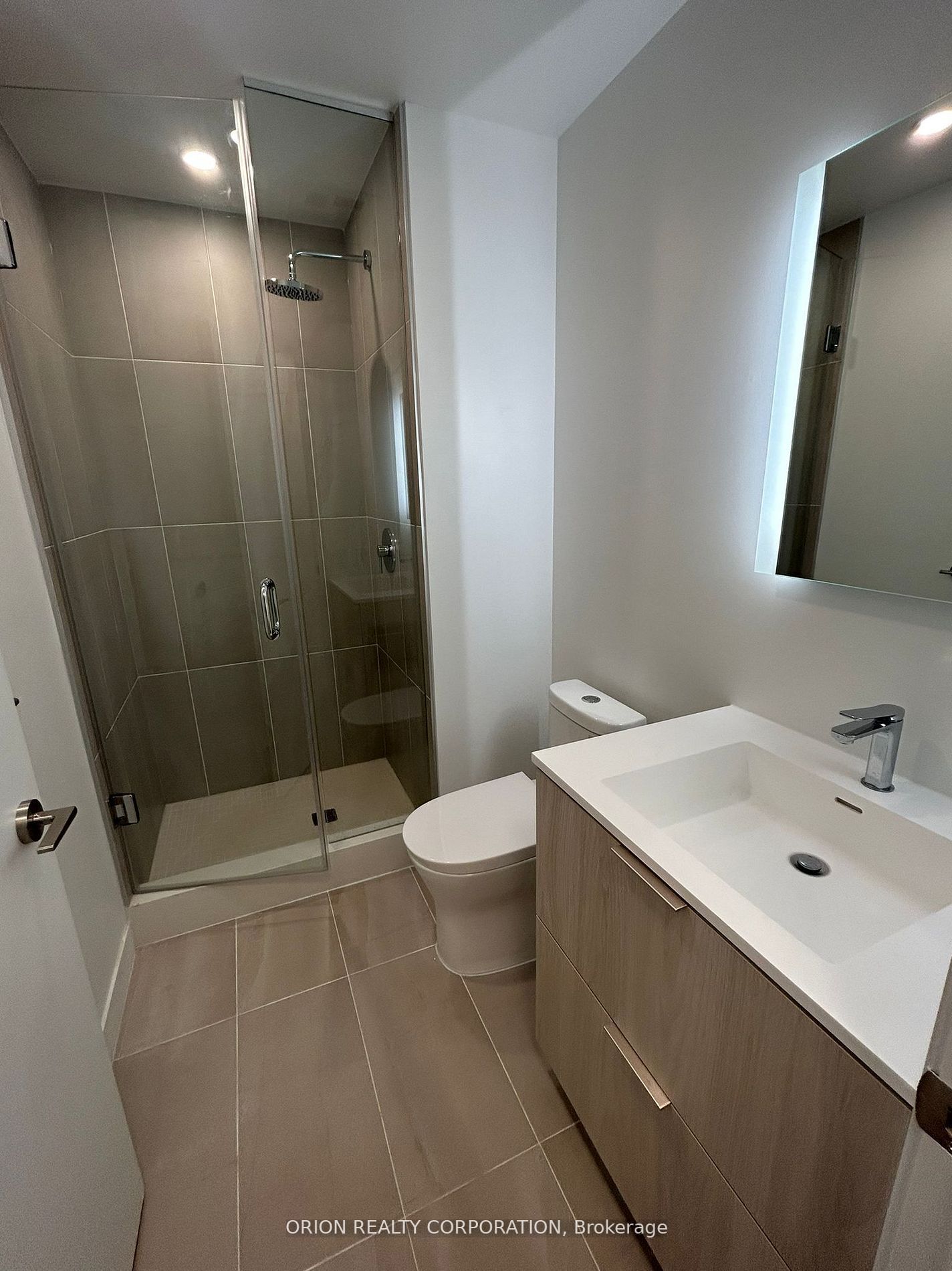 185 Alberta Avenue, #1009