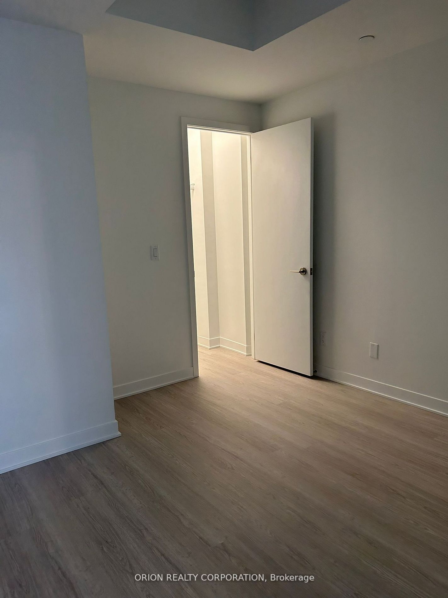 185 Alberta Avenue, #1009
