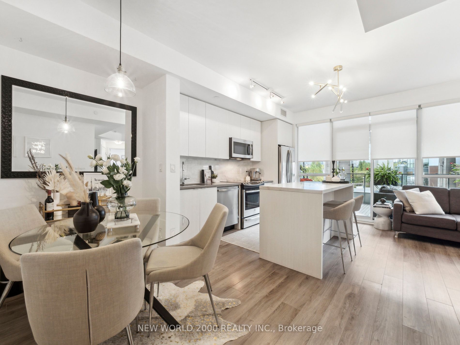 50 Bruyeres Mews, #313