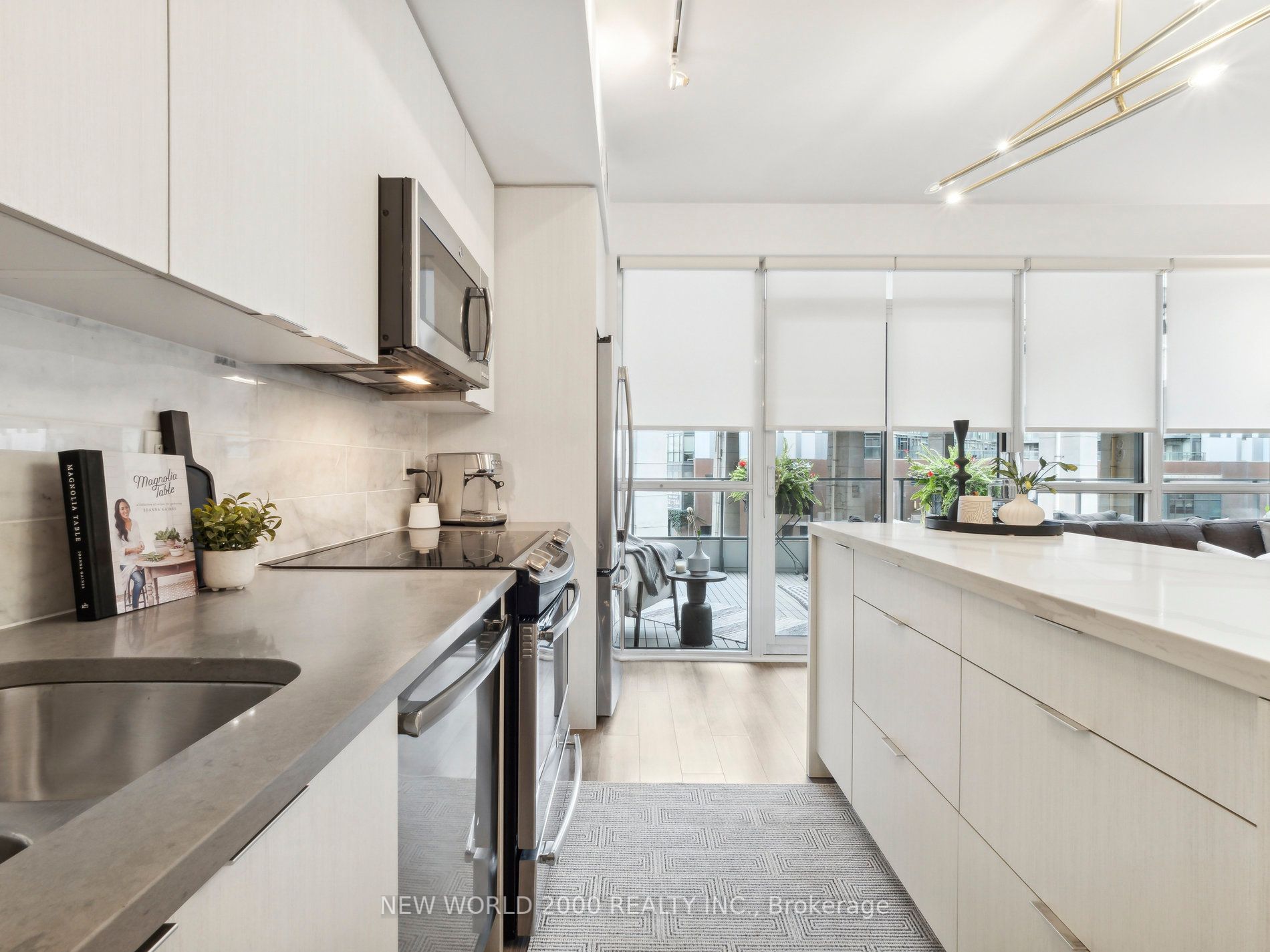 50 Bruyeres Mews, #313