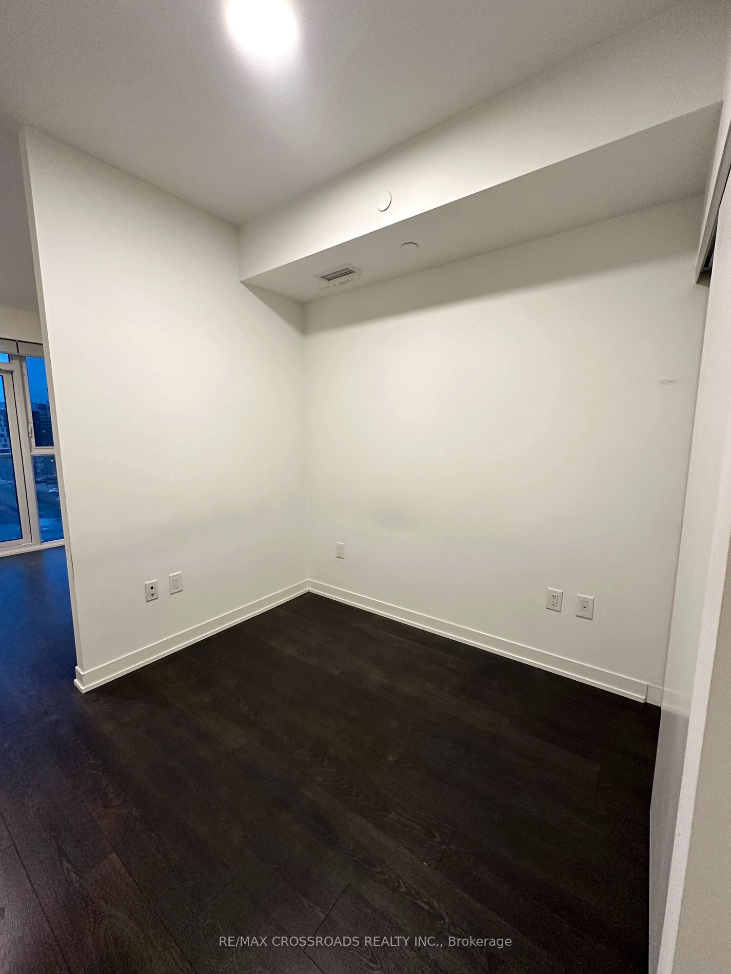 20 Richardson St, #405