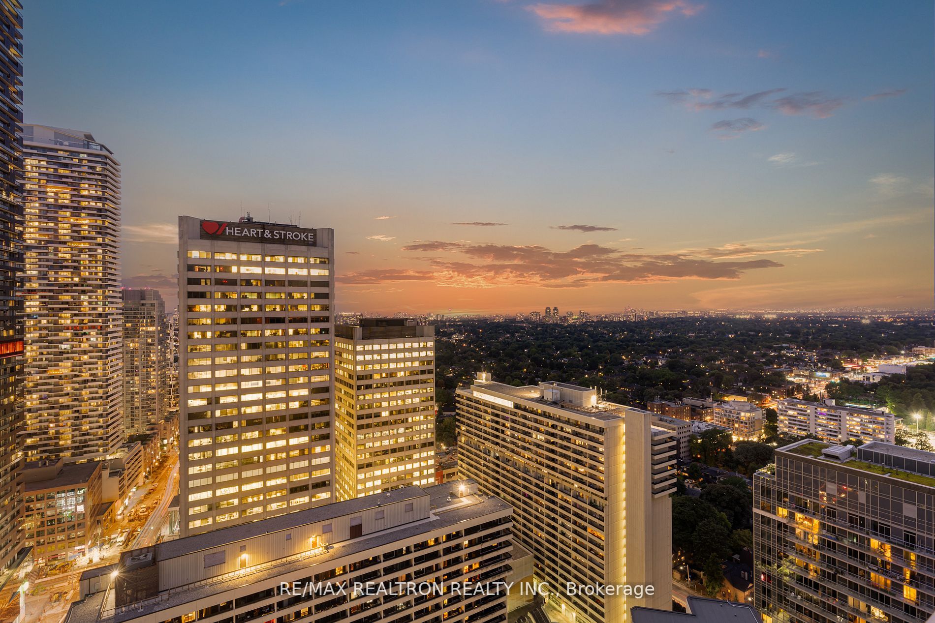 33 Helendale Avenue, #2905