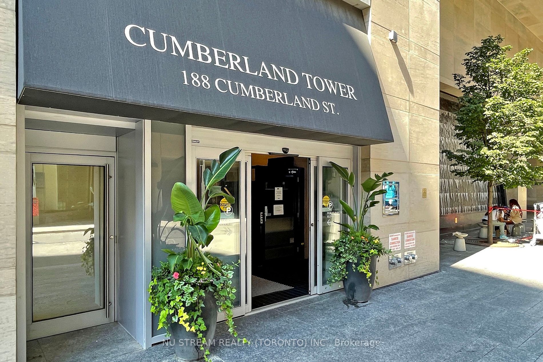 188 Cumberland St, #1408