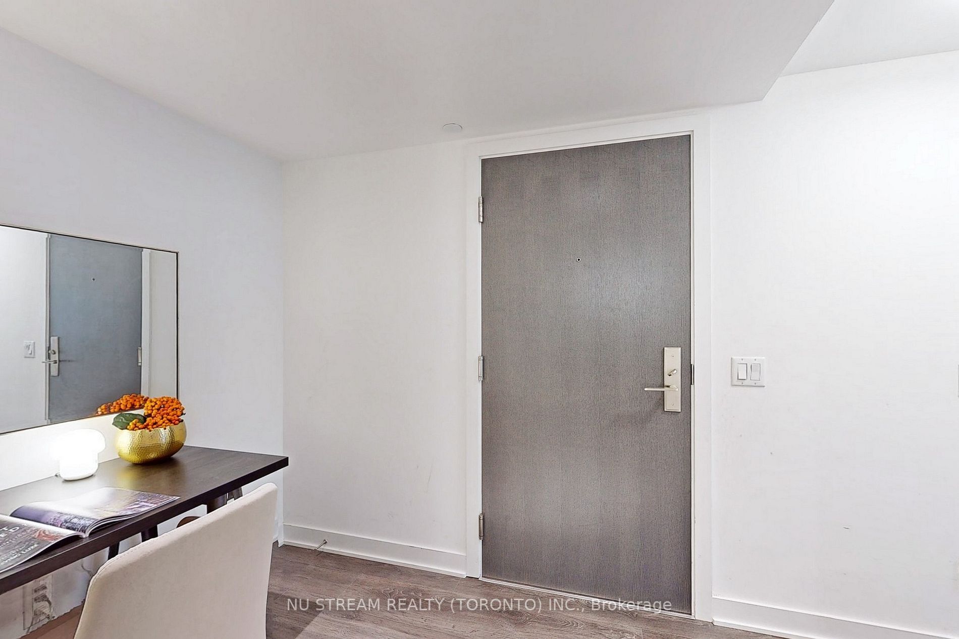 188 Cumberland St, #1408