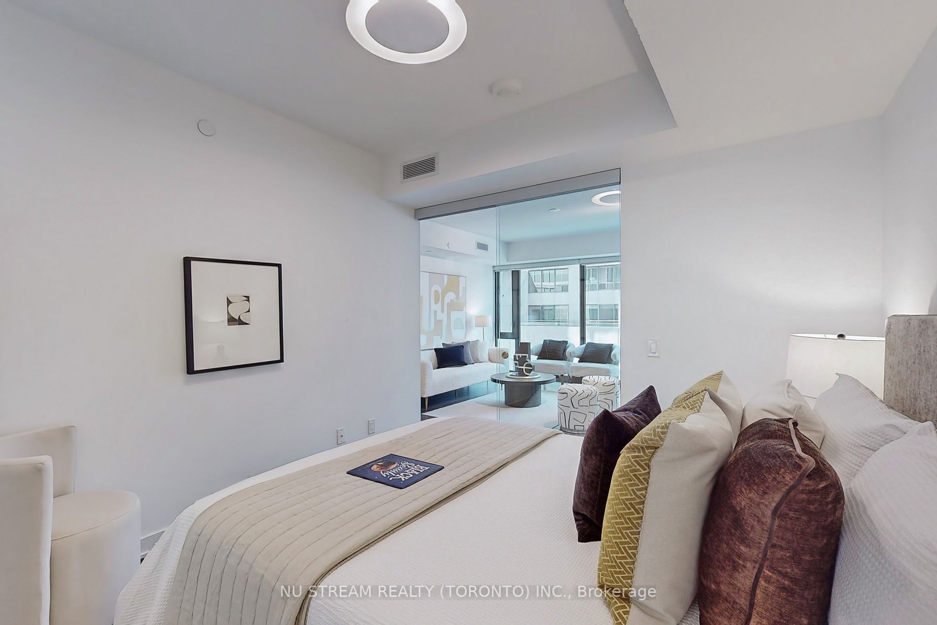 188 Cumberland St, #1408