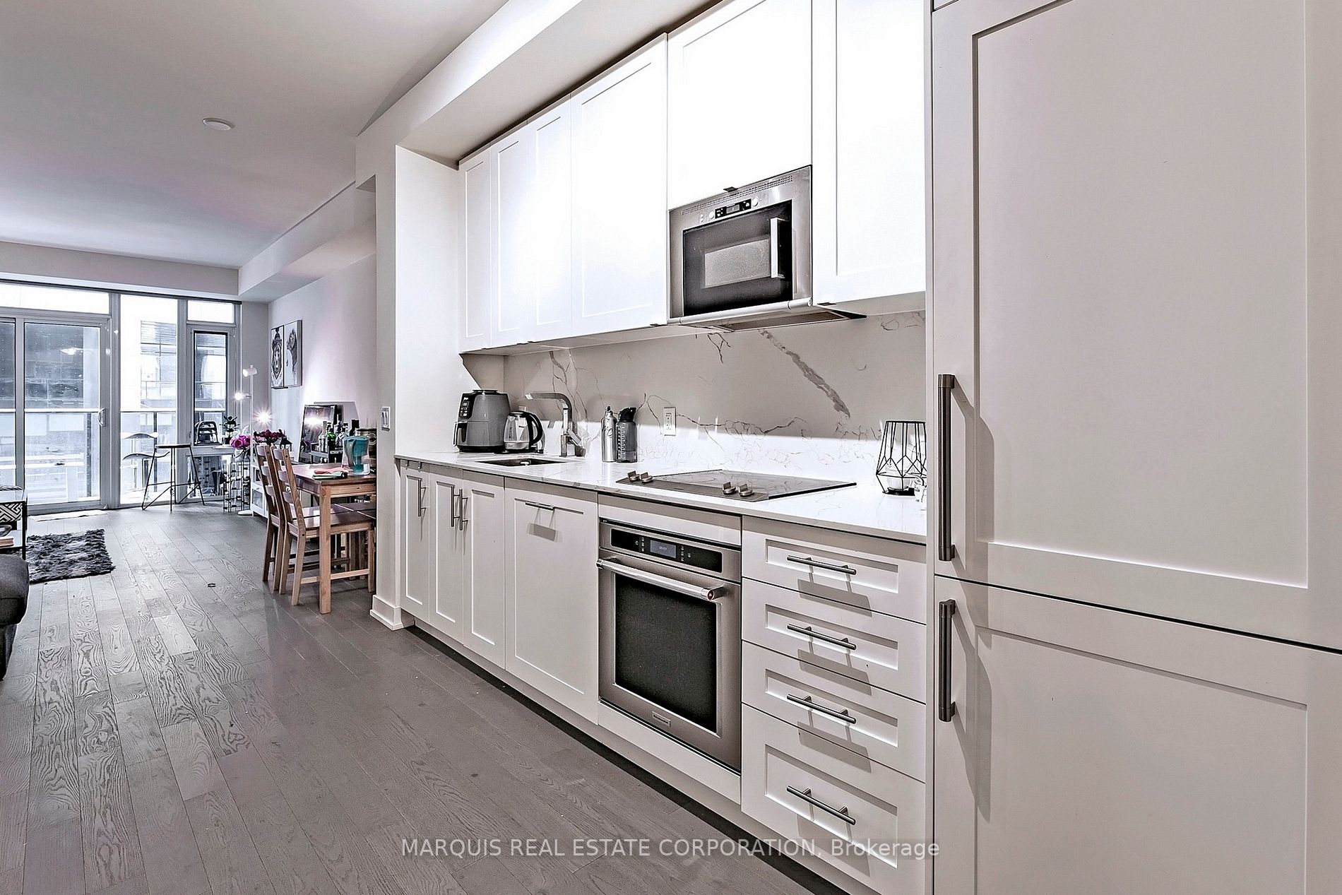 330 Richmond St W, #505