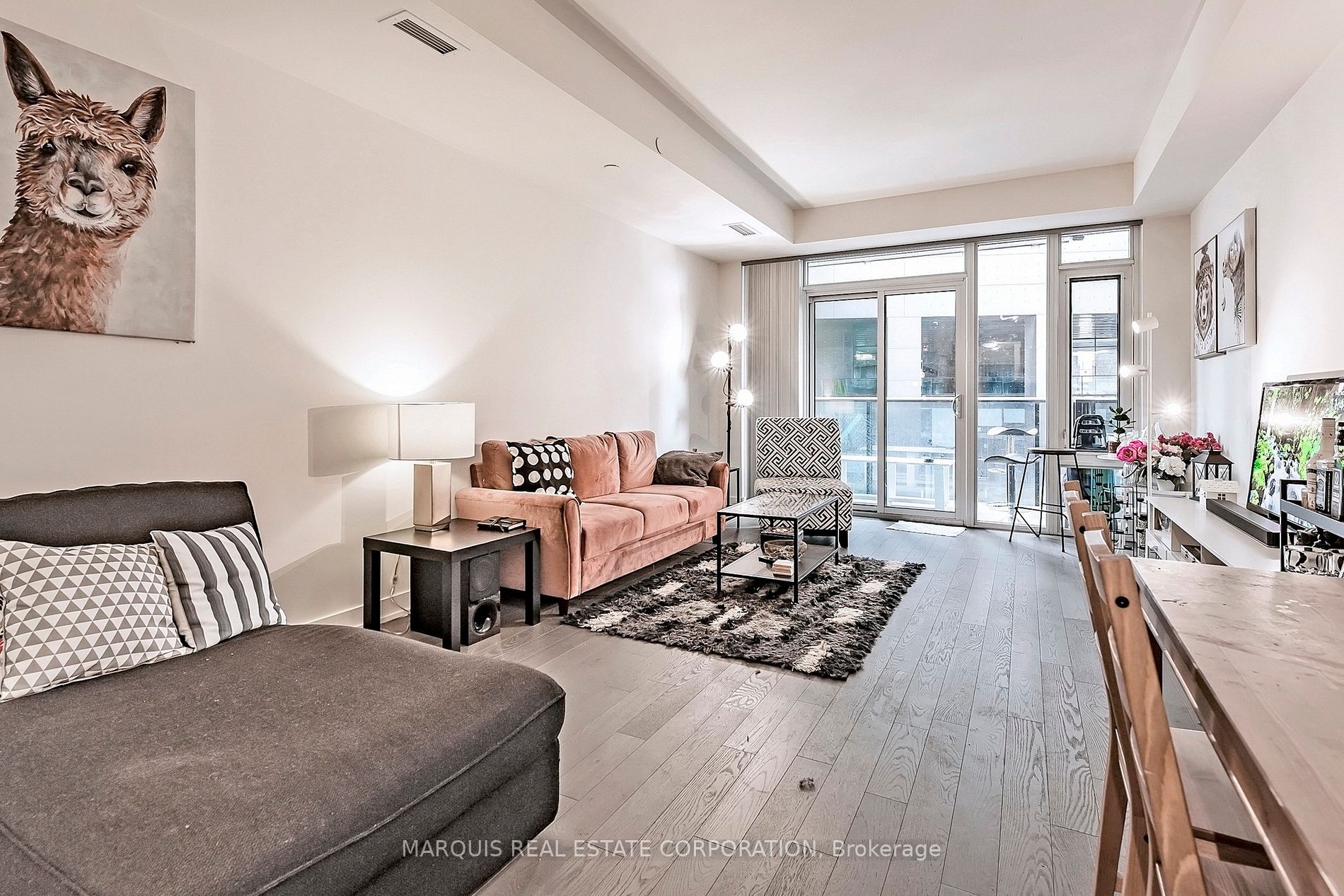 330 Richmond St W, #505