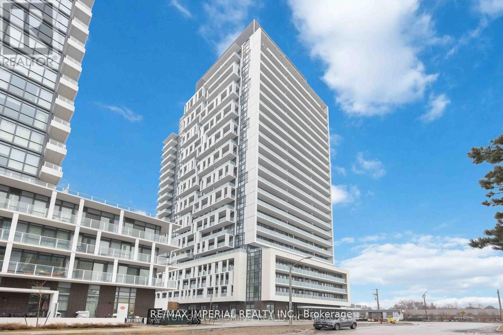 188 Fairview Mall Dr, #723