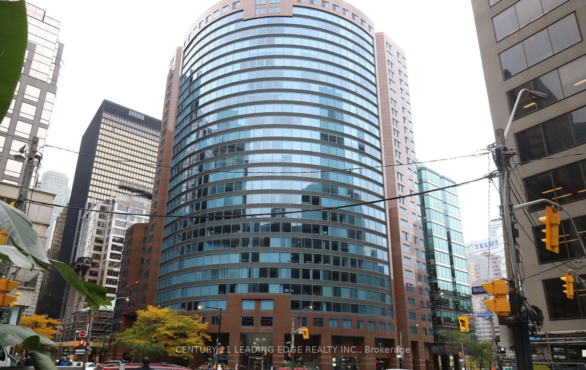 33 University Ave, #1508