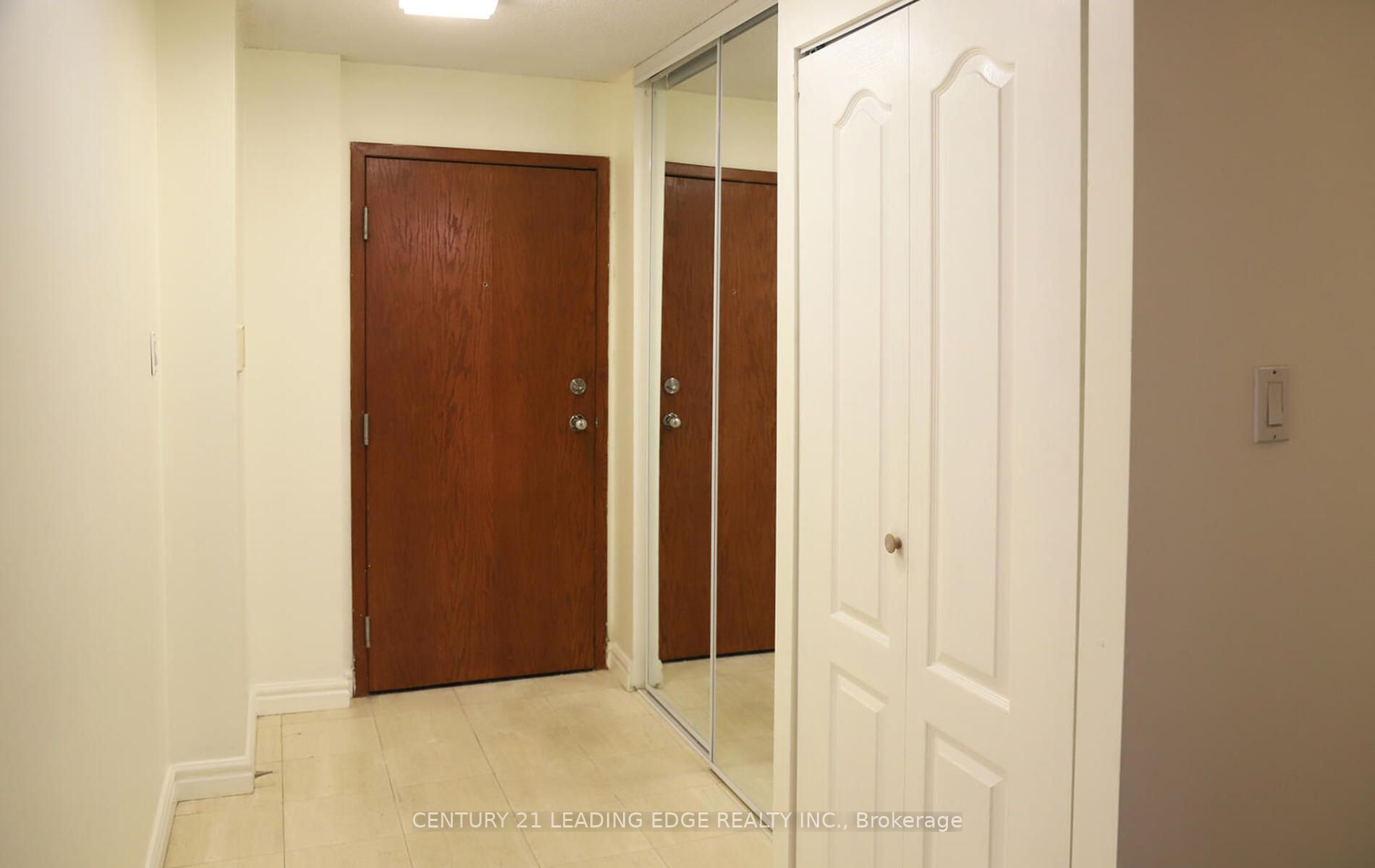 33 University Ave, #1508