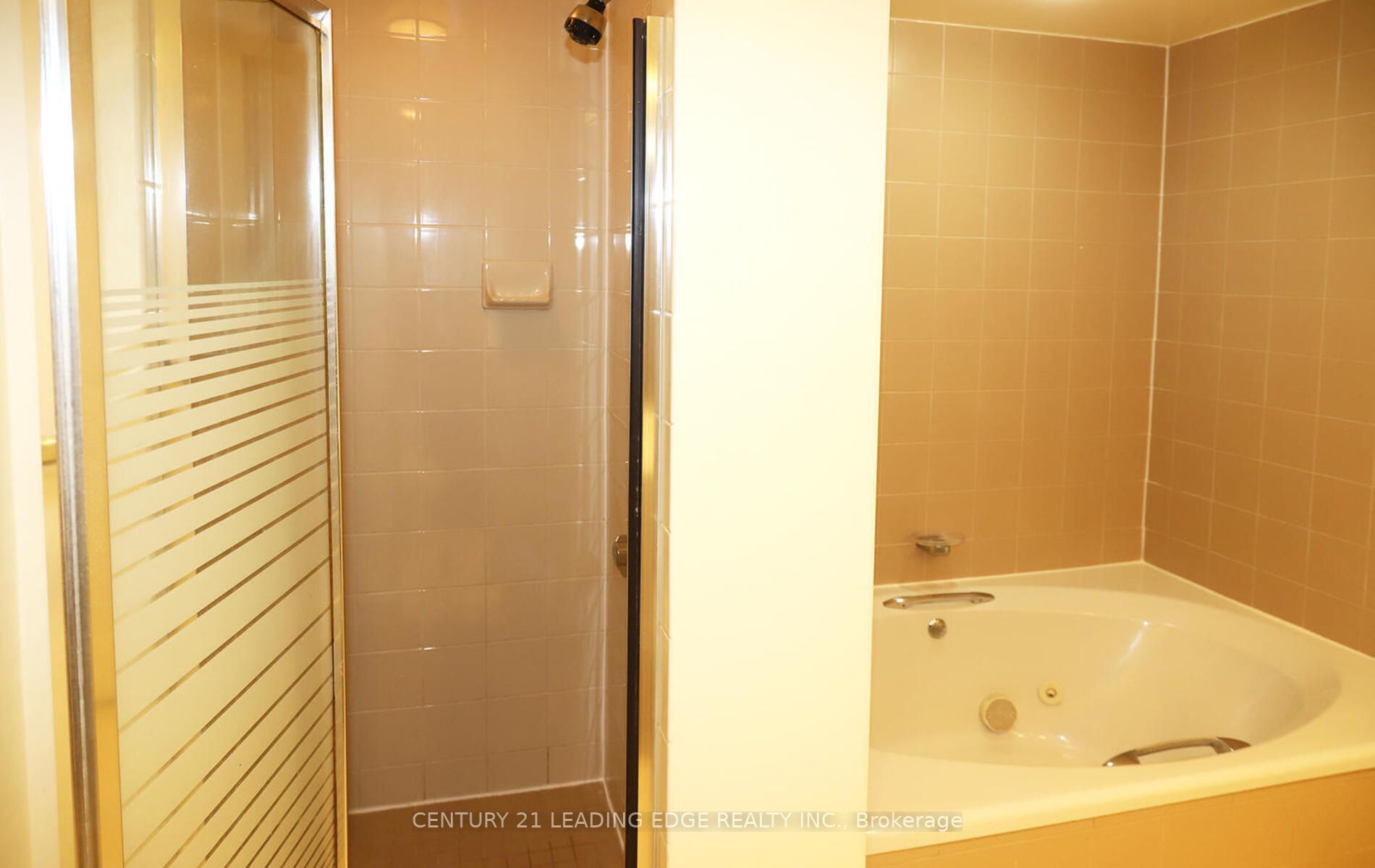 33 University Ave, #1508