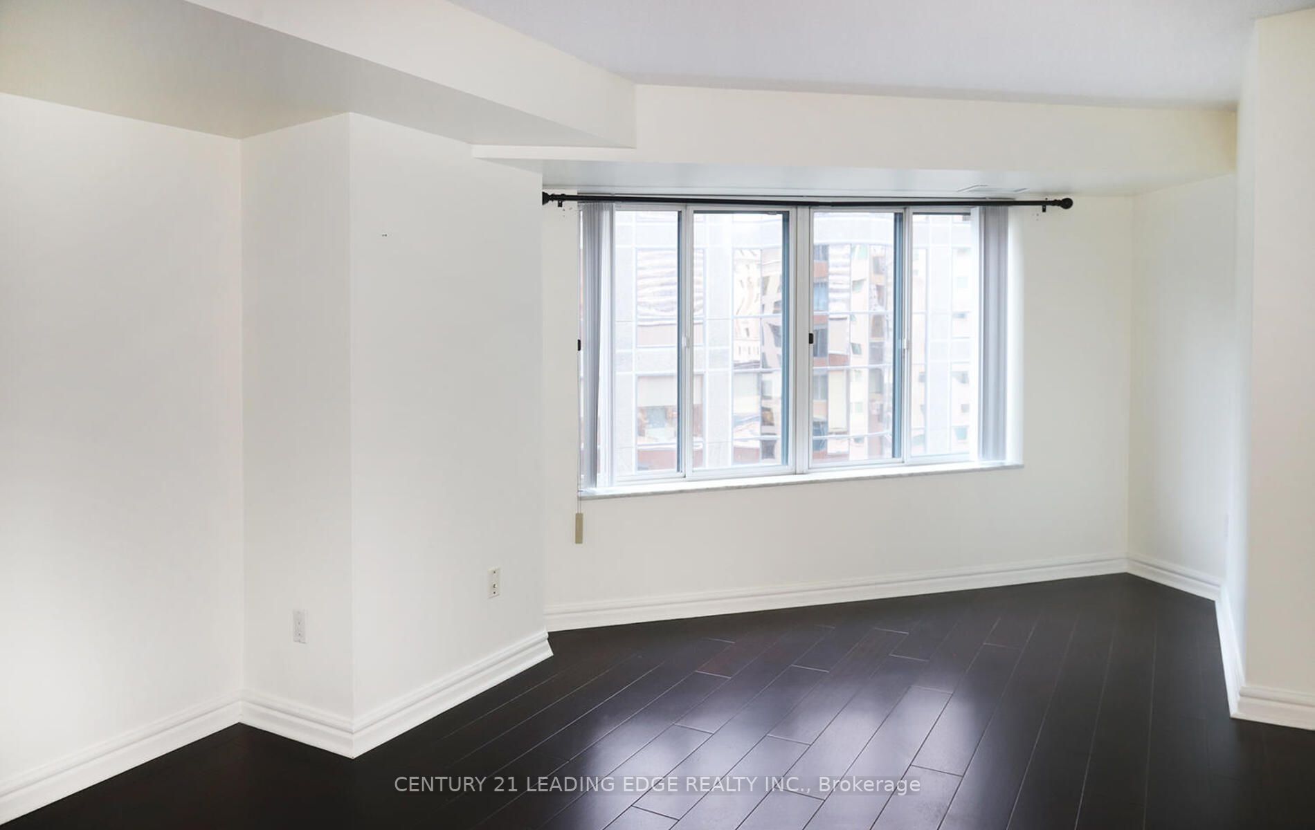 33 University Ave, #1508