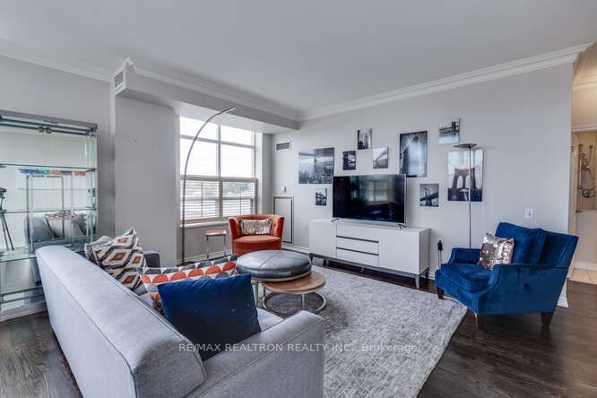 1 Glen Park Avenue #304