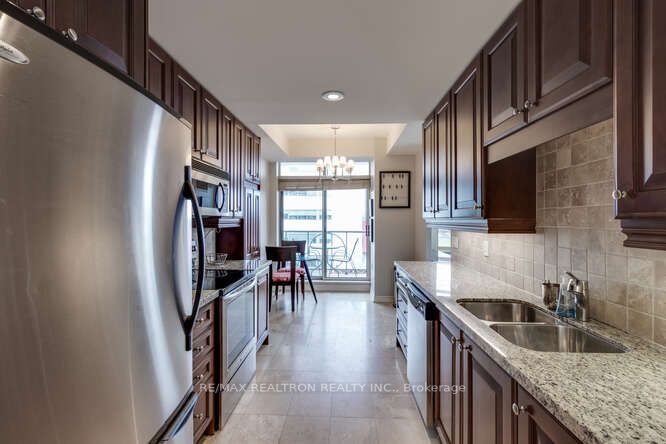 1 Glen Park Avenue #304