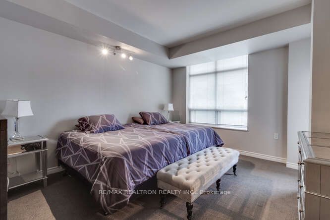 1 Glen Park Avenue #304