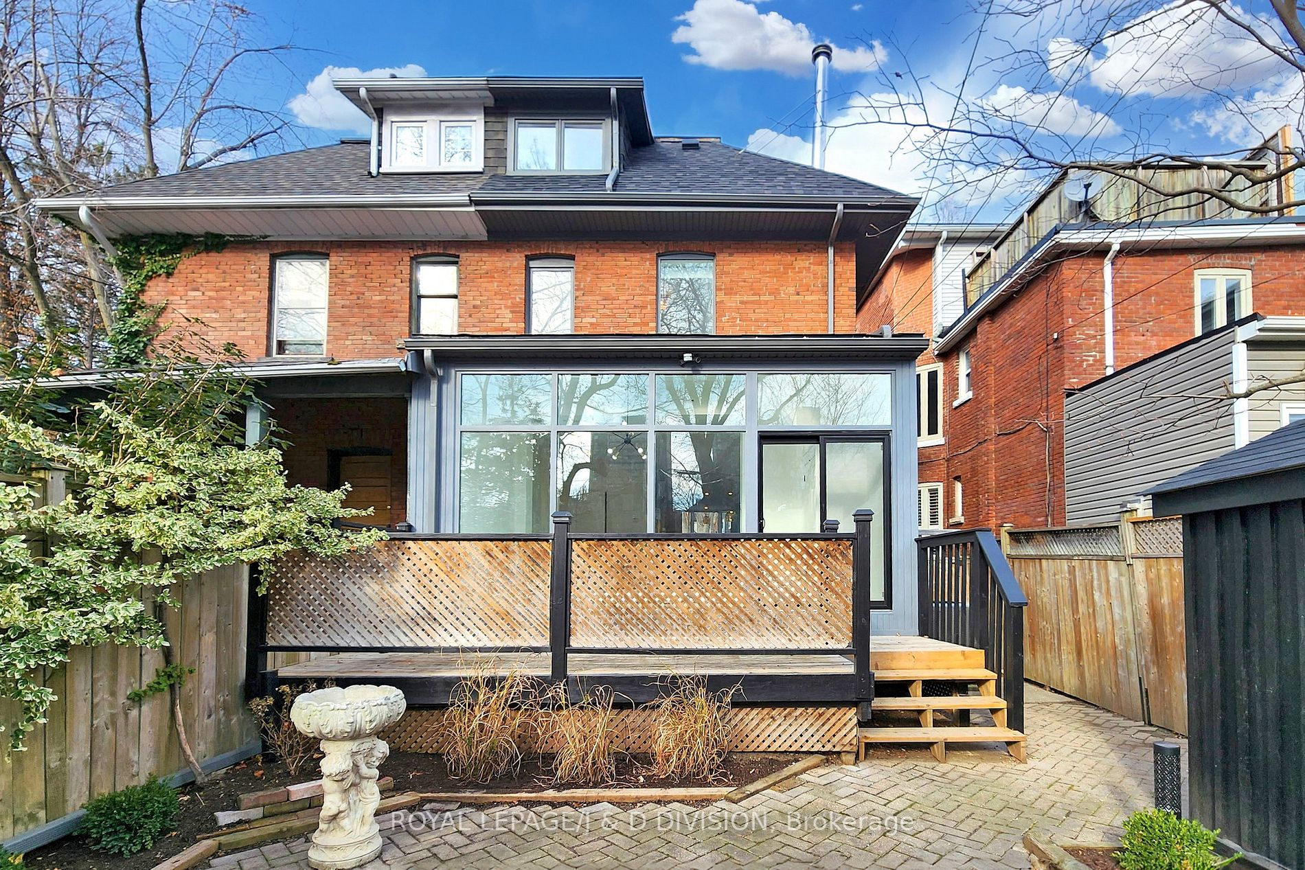 107 Macpherson Avenue