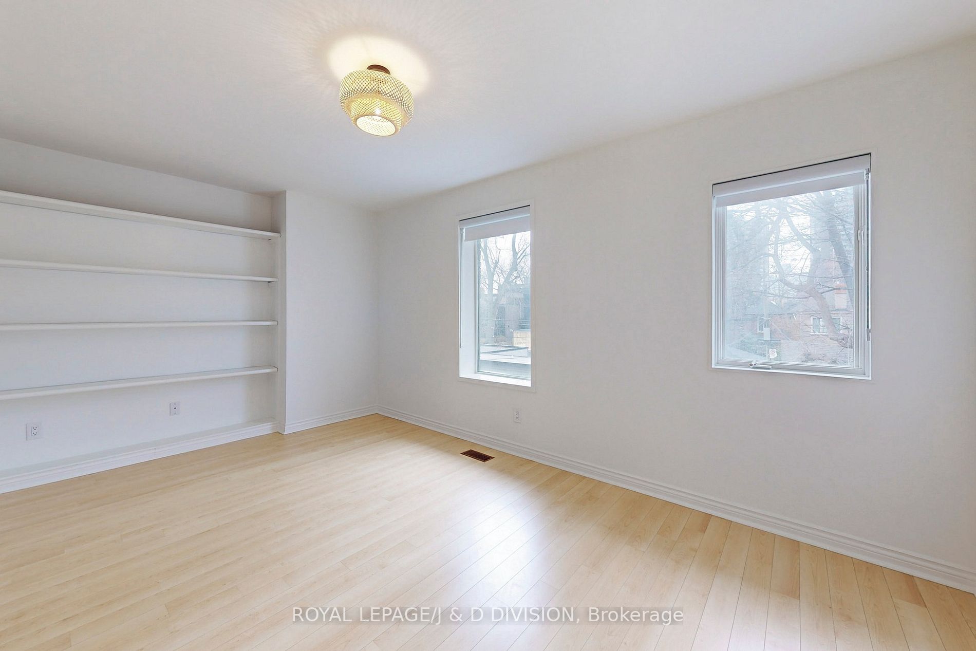 107 Macpherson Avenue