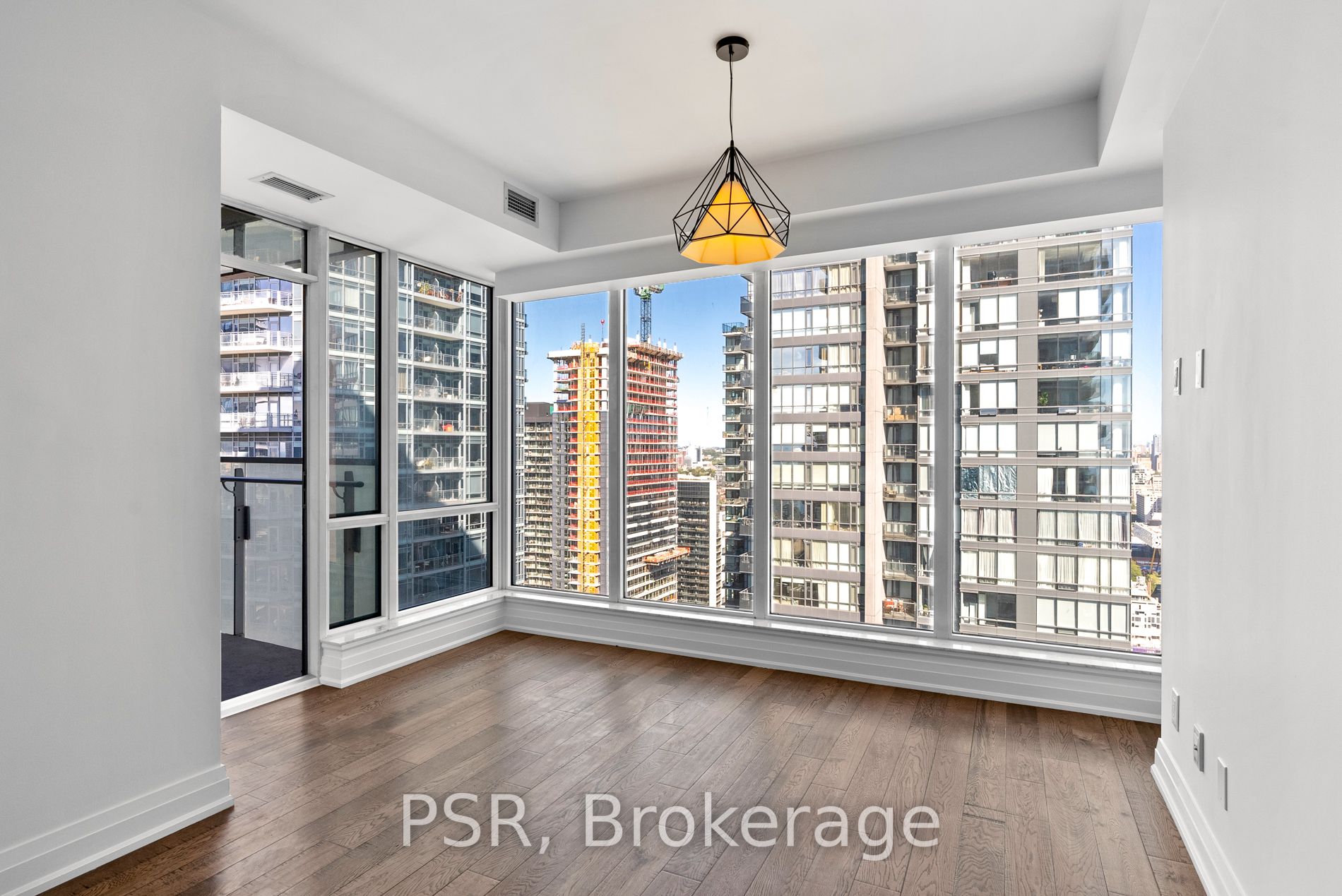 80 John St, #3607