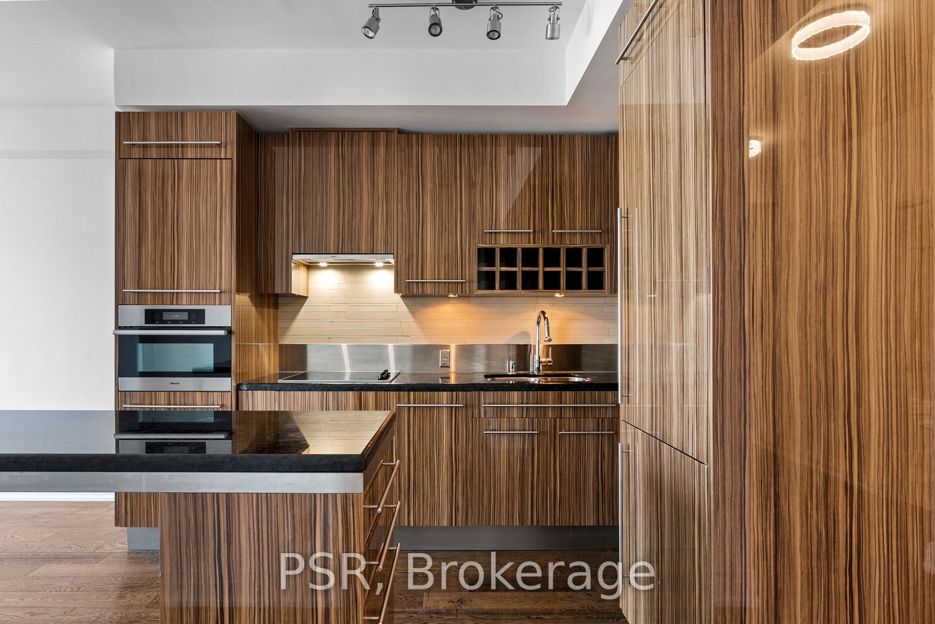 80 John St, #3607