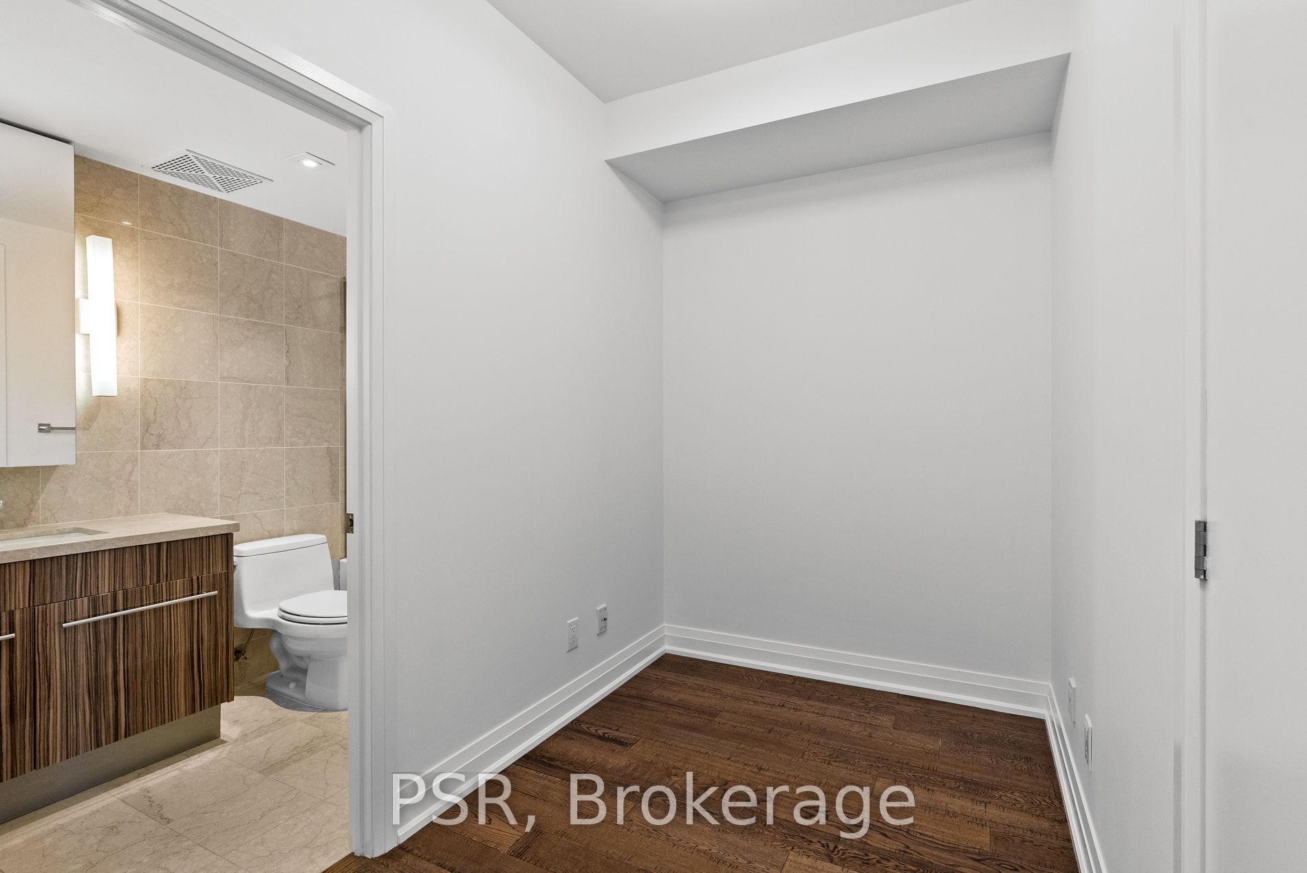 80 John St, #3607