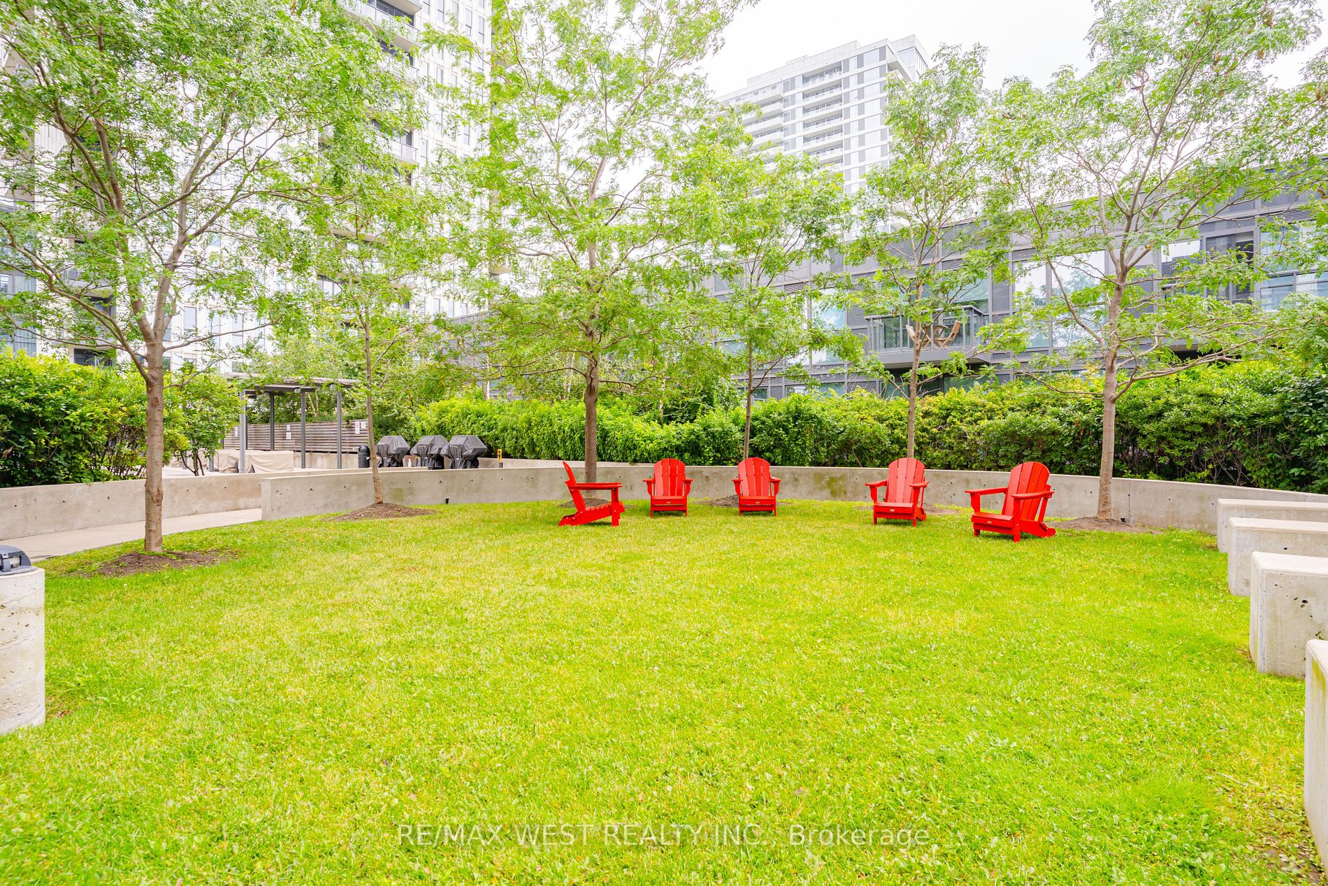 55 Regent Park Blvd, #613