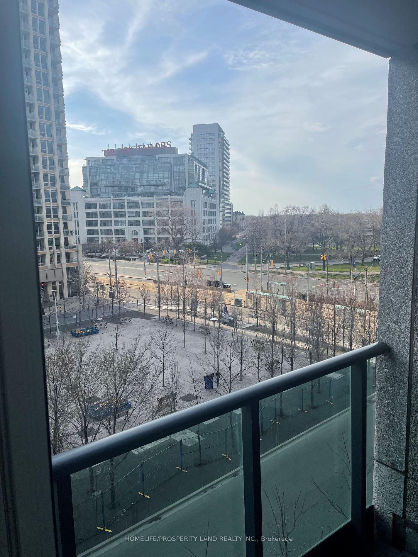 215 Fort York Blvd, #521