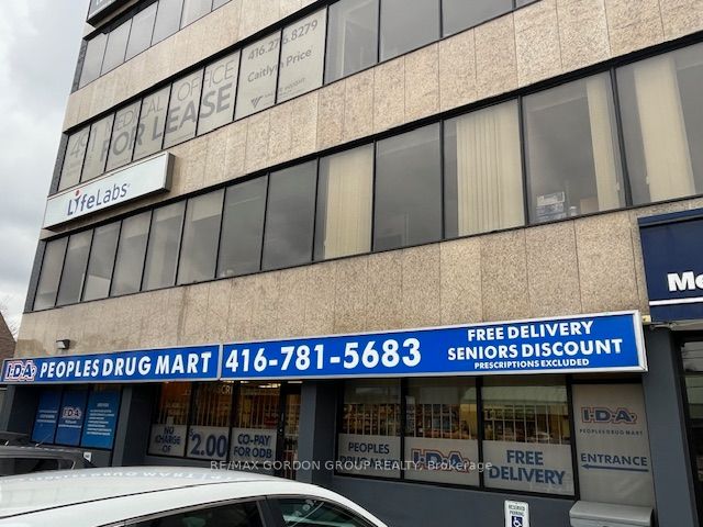 491 Lawrence Ave W, #202A