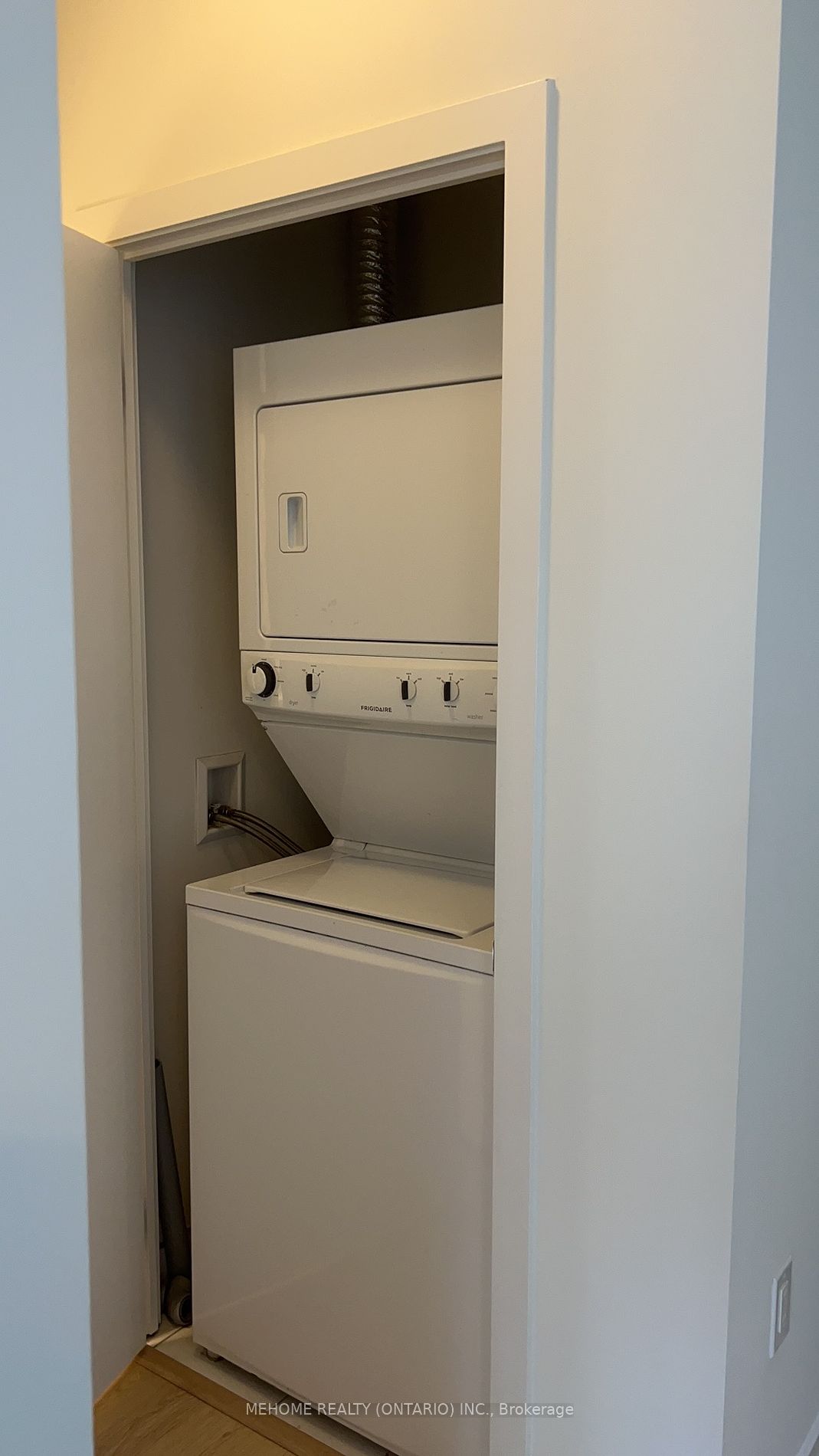 66 Forest Manor Rd, #208