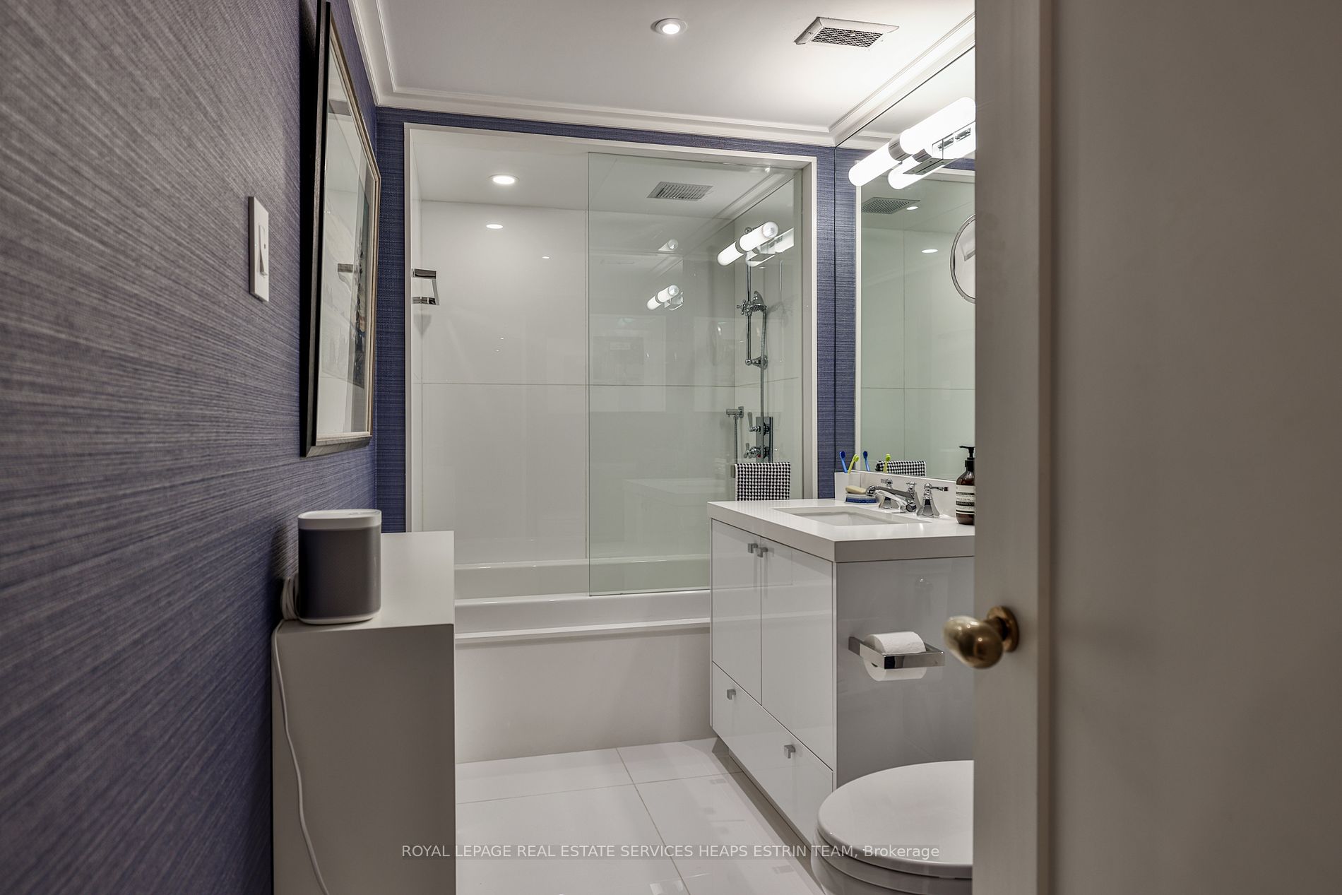 120 Rosedale Valley Rd, #809