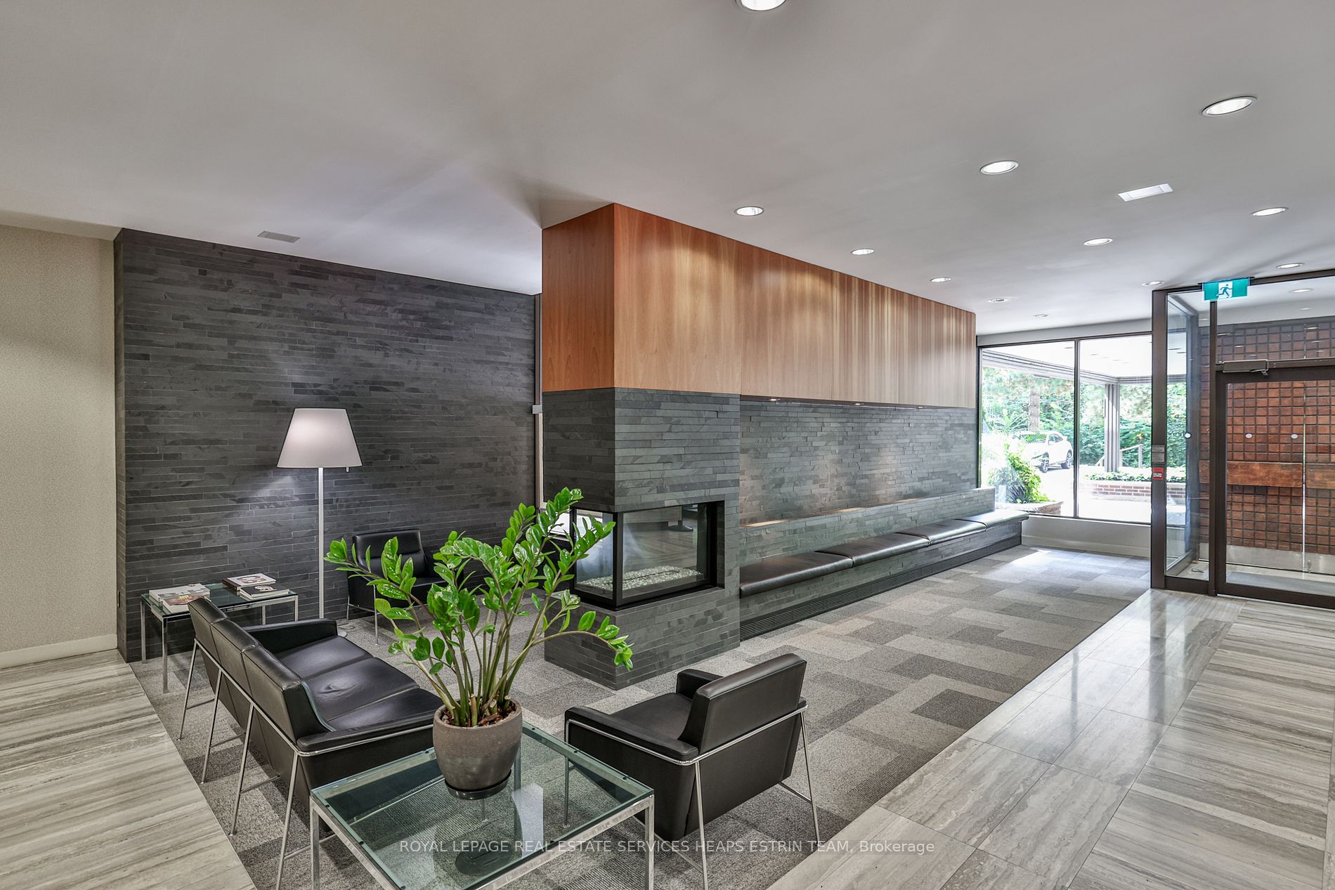 120 Rosedale Valley Rd, #809