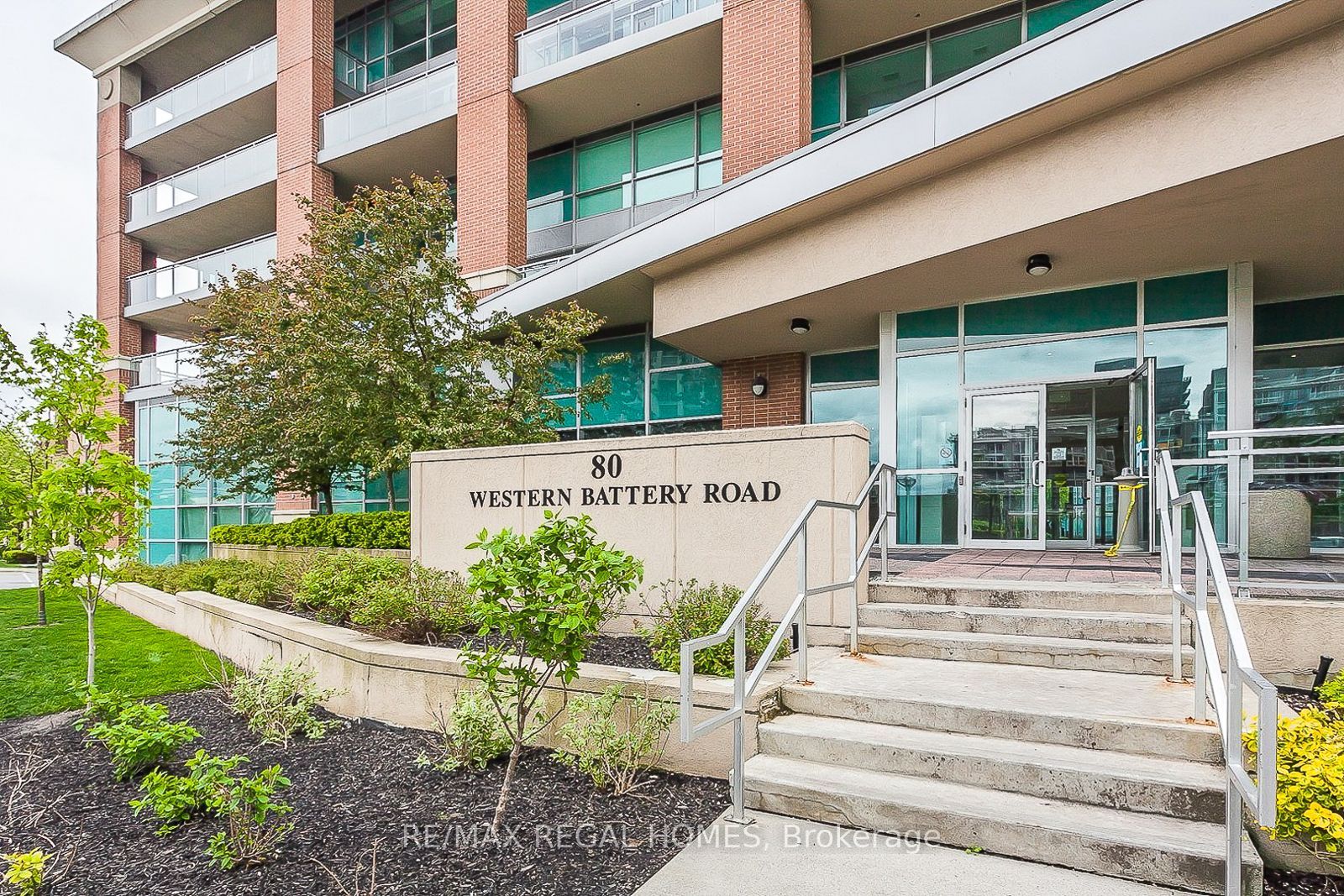 80 Western Battery Rd, #503