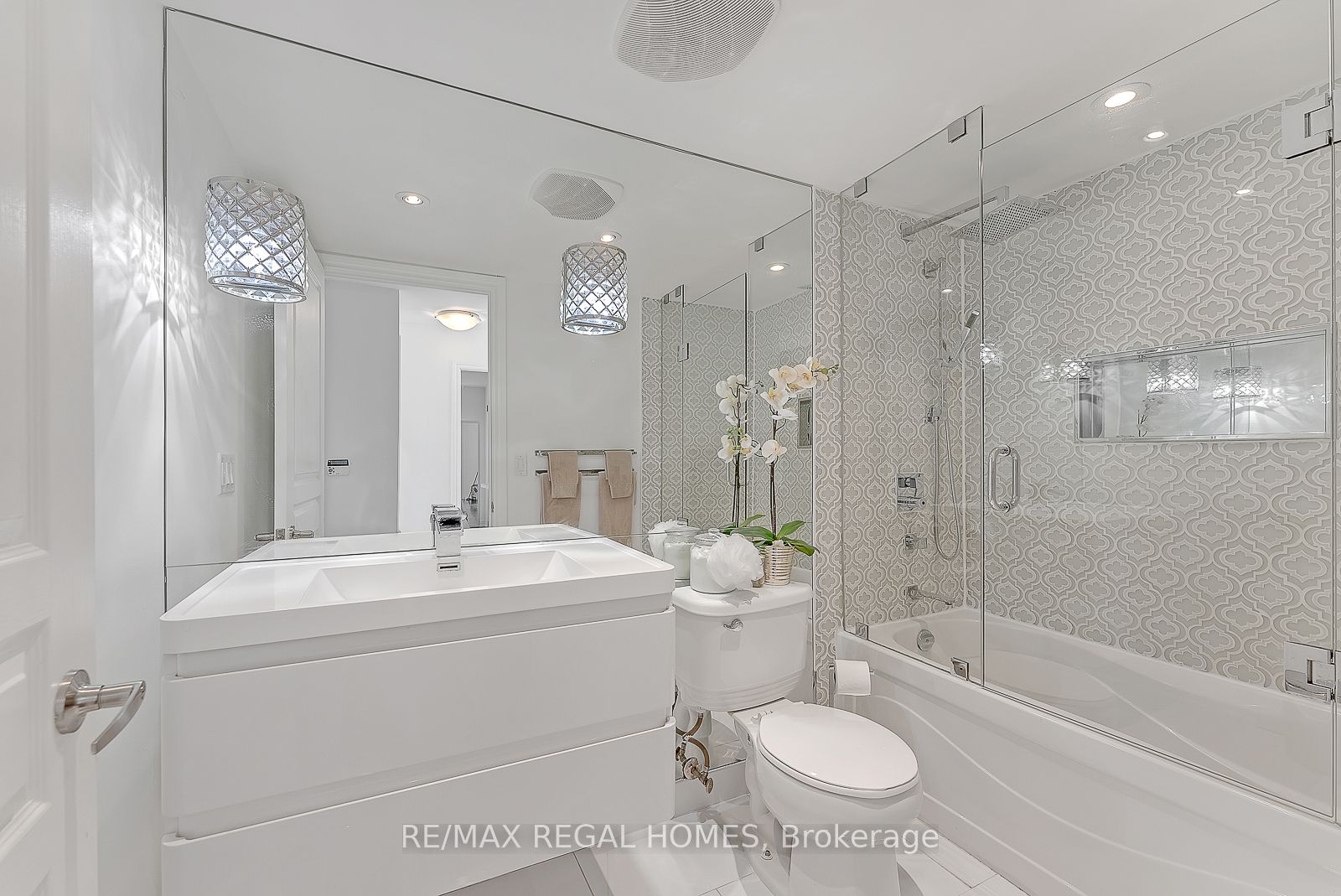 80 Western Battery Rd, #503