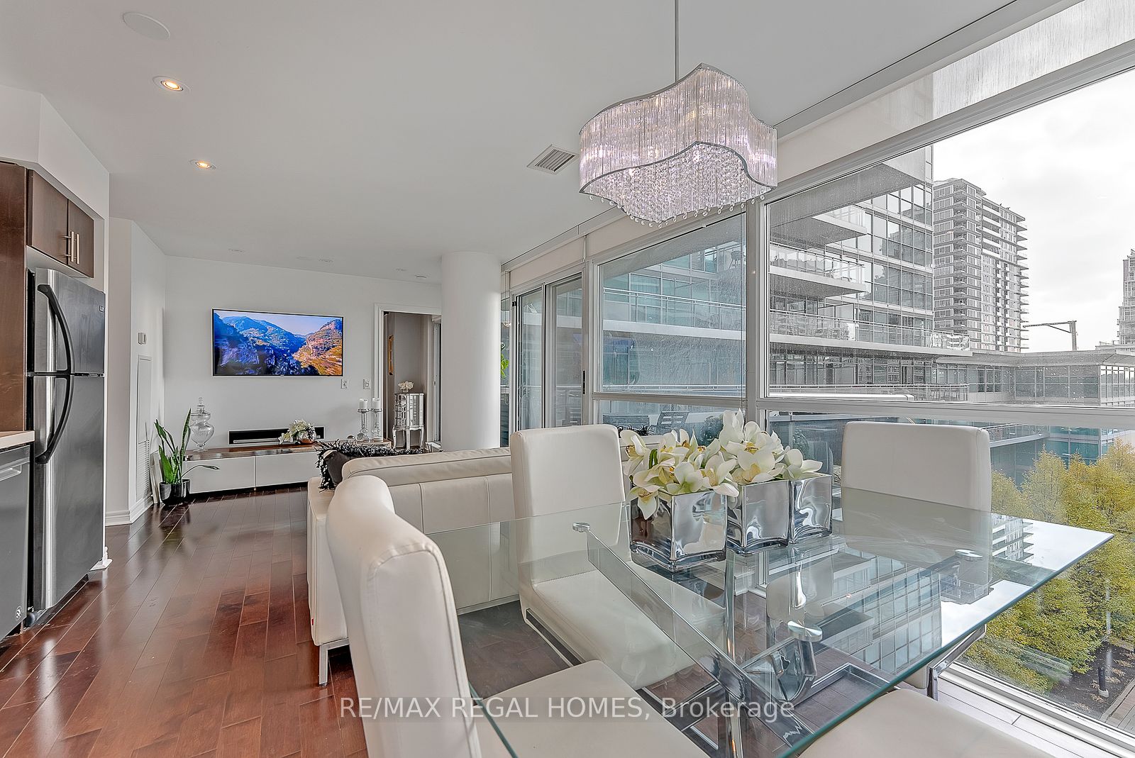 80 Western Battery Rd, #503
