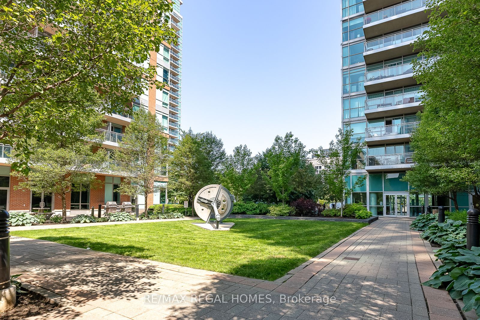 80 Western Battery Rd, #503